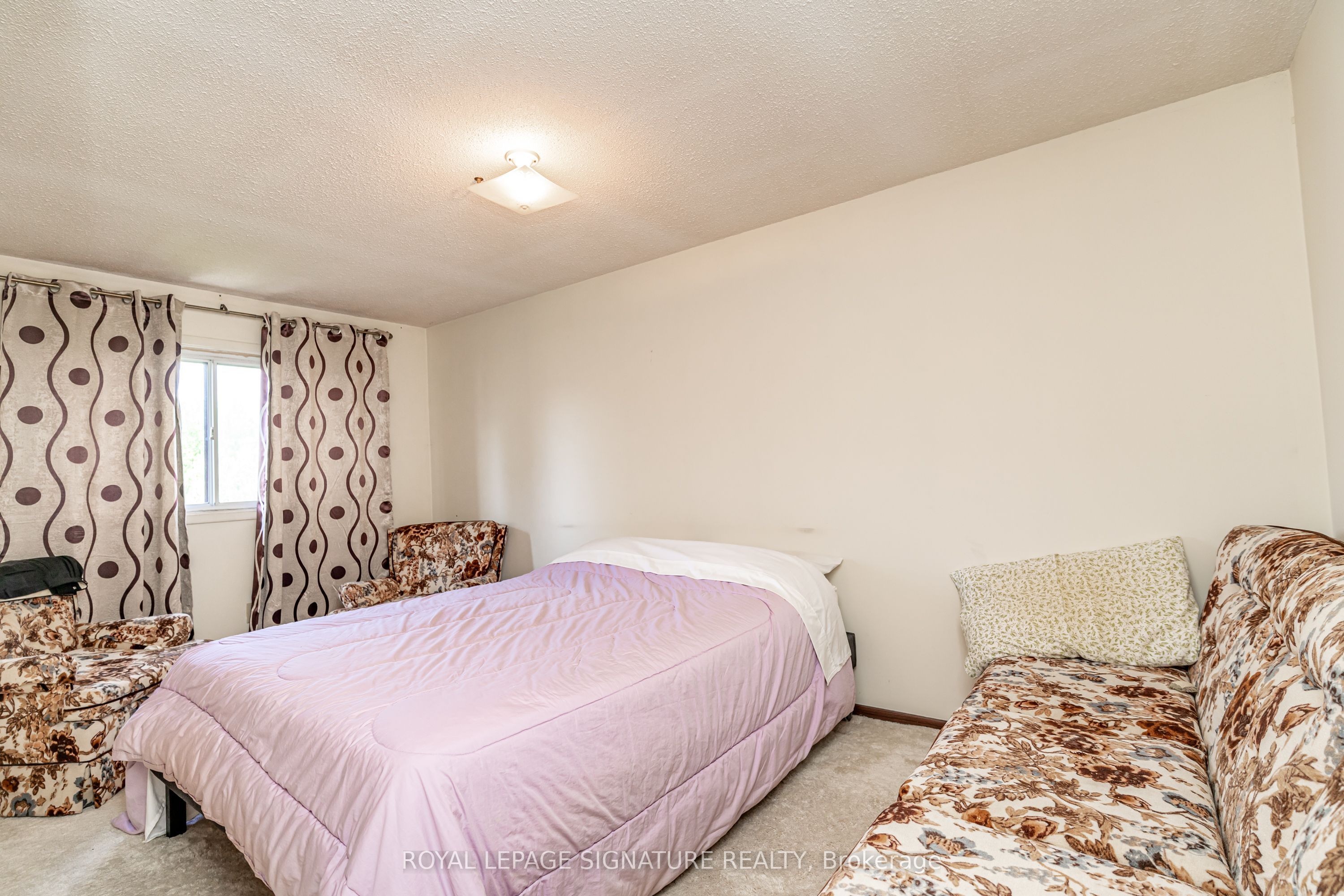 4040 Silverhaze Road Property Photo 19