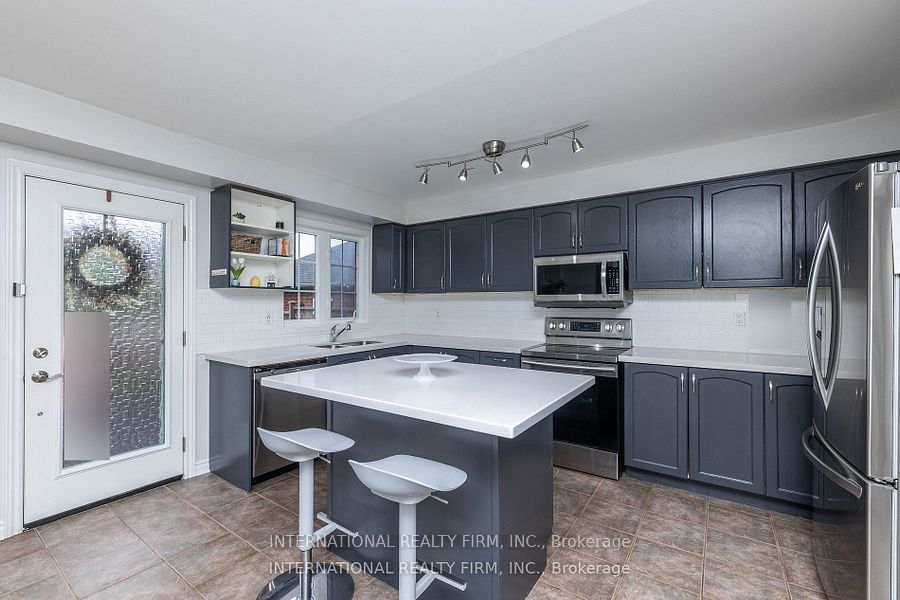 1855 Appleby Line Property Photo 14