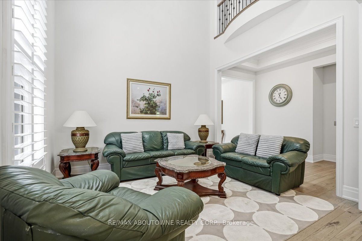 2359 Saw Whet Boulevard Property Photo 7