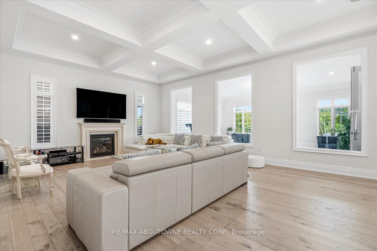 2359 Saw Whet Boulevard Property Photo 15