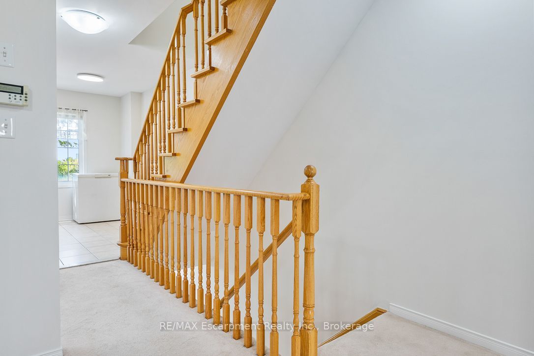 8 Jim Baird Mews Property Photo 16