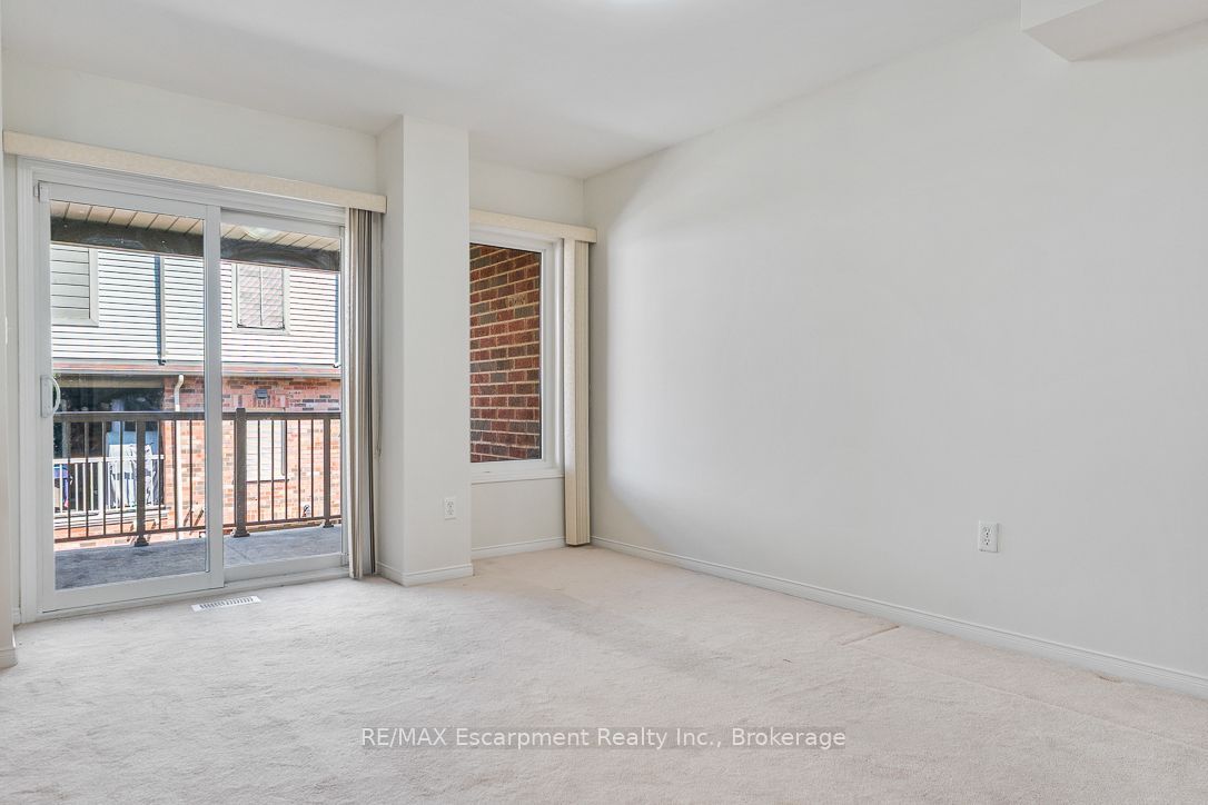 8 Jim Baird Mews Property Photo 18