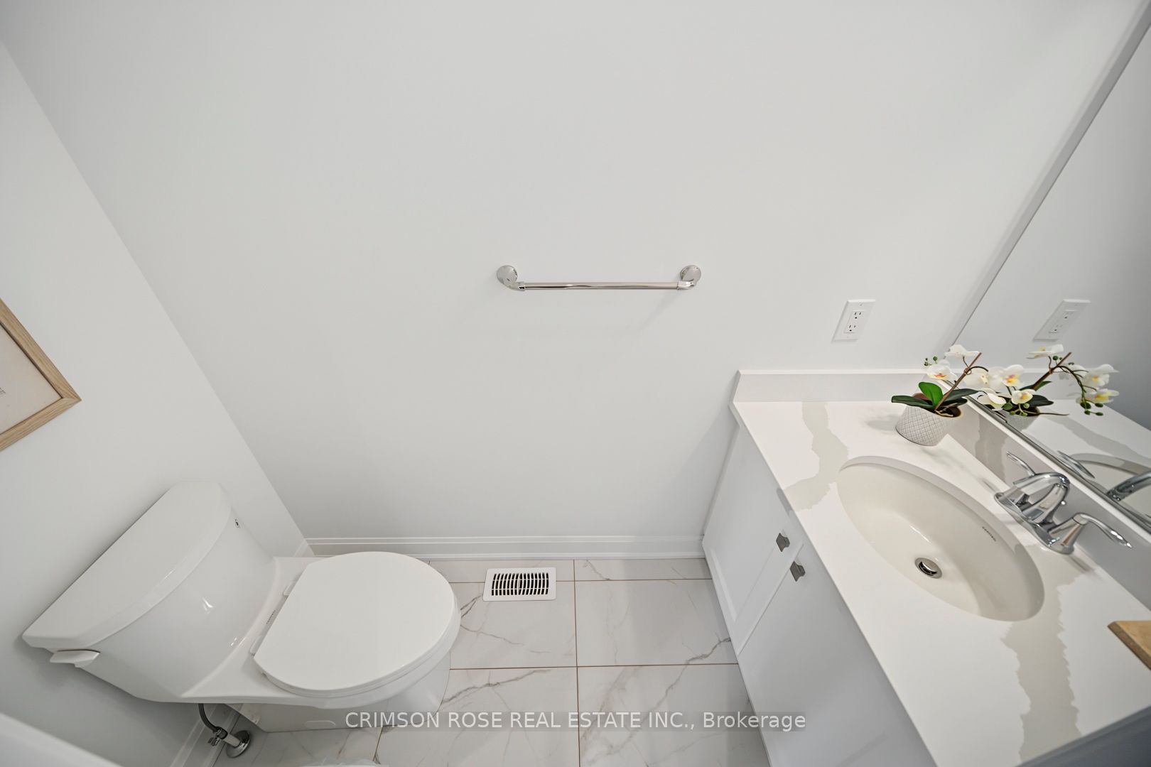 1444 Varelas Passage Property Photo 7
