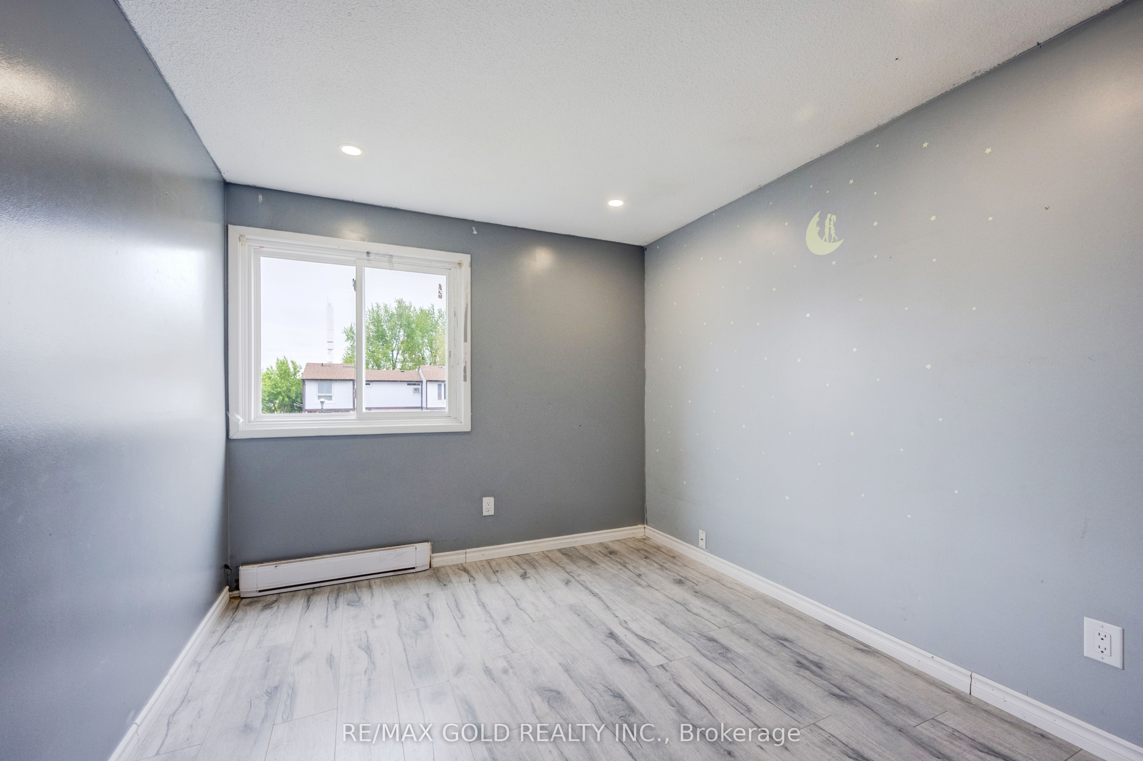 9 Havenbrook Court Property Photo 13