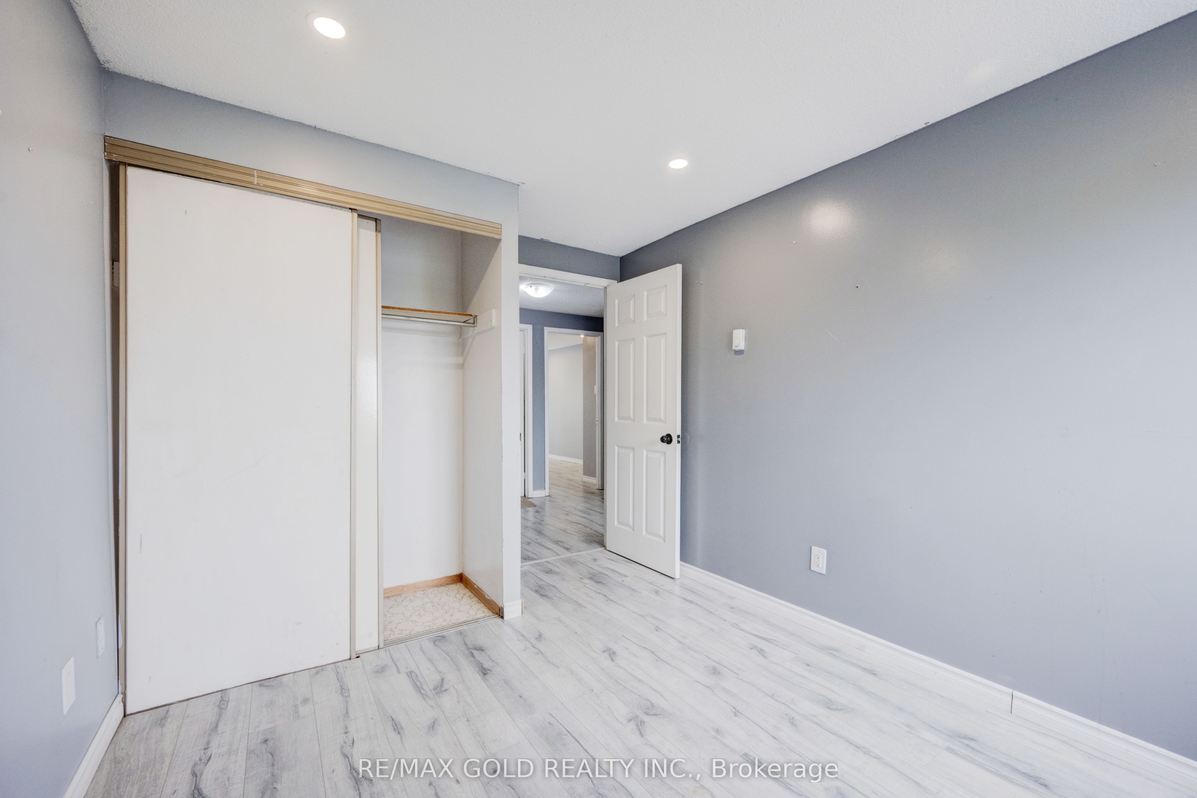 9 Havenbrook Court Property Photo 14