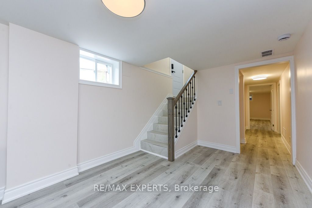 22 Rubydale Gardens Property Photo 2