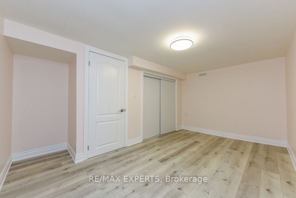 22 Rubydale Gardens Property Photo 9