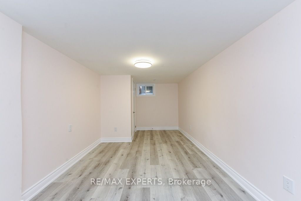 22 Rubydale Gardens Property Photo 14
