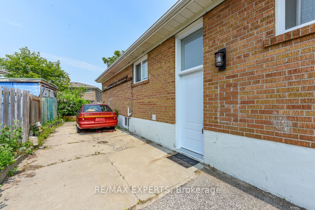 22 Rubydale Gardens Property Photo 24