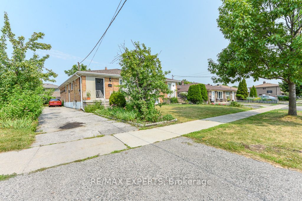 22 Rubydale Gardens Property Photo 26
