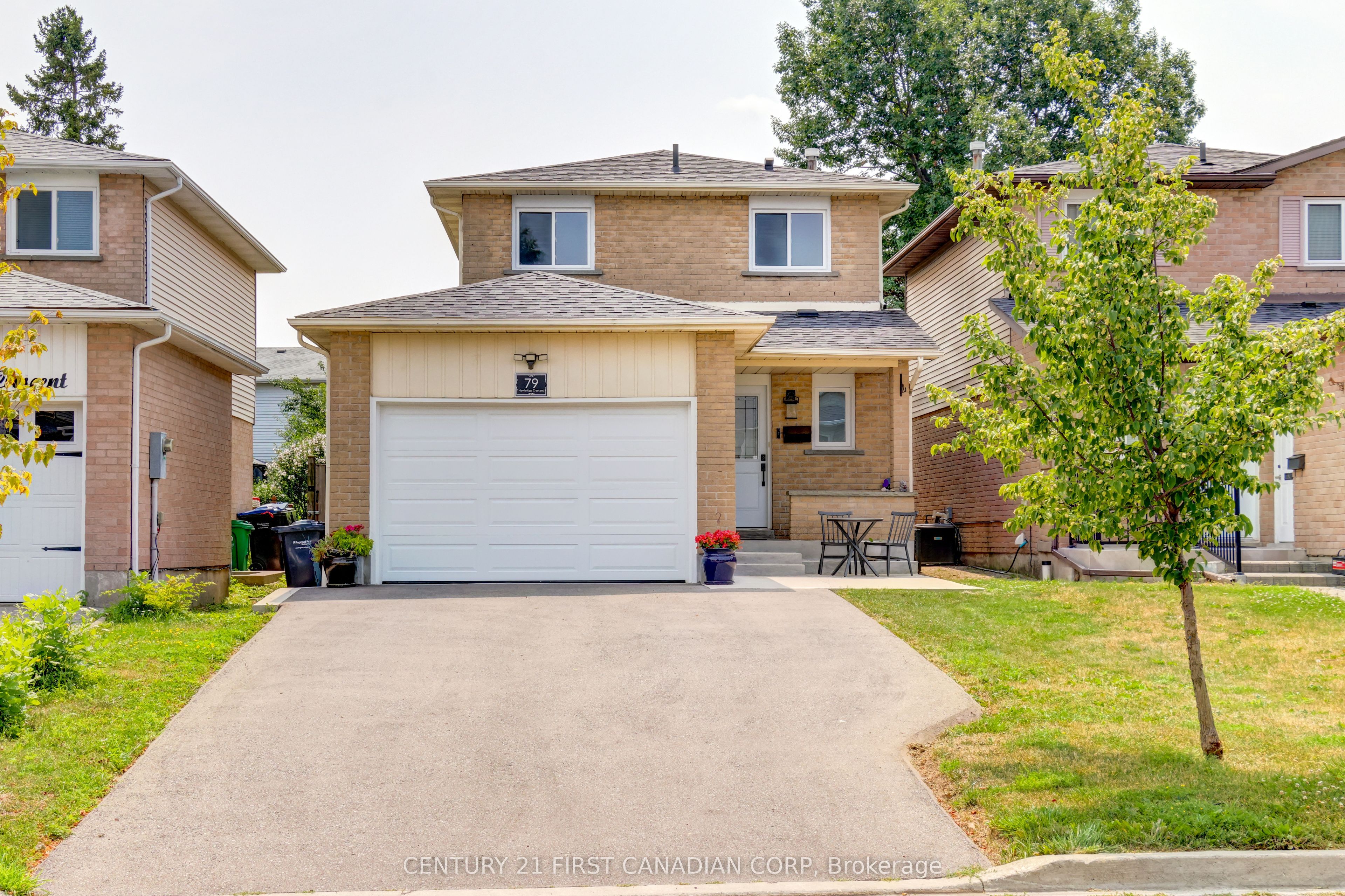 79 Newbridge Crescent Property Photo 1