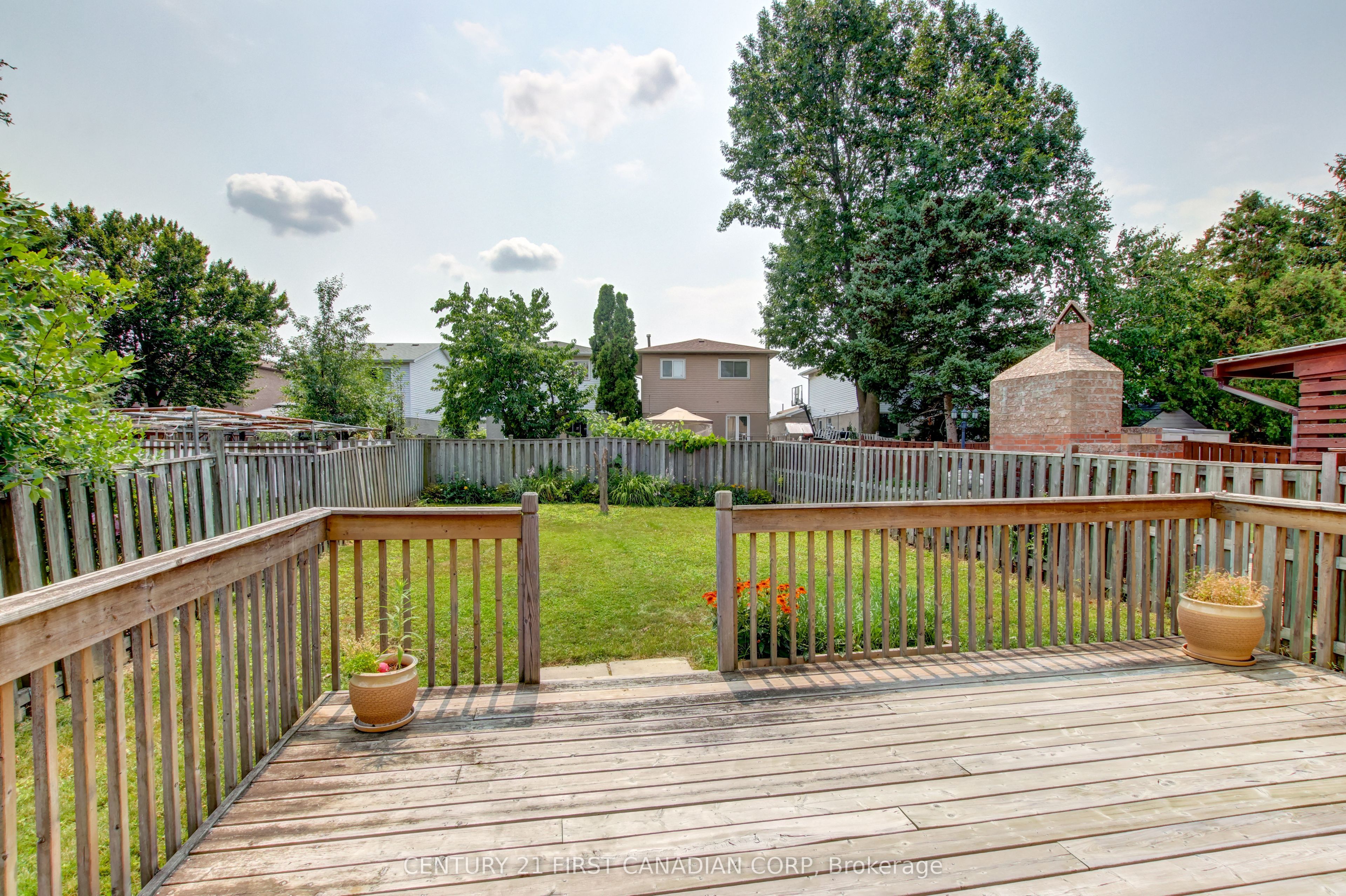 79 Newbridge Crescent Property Photo 45