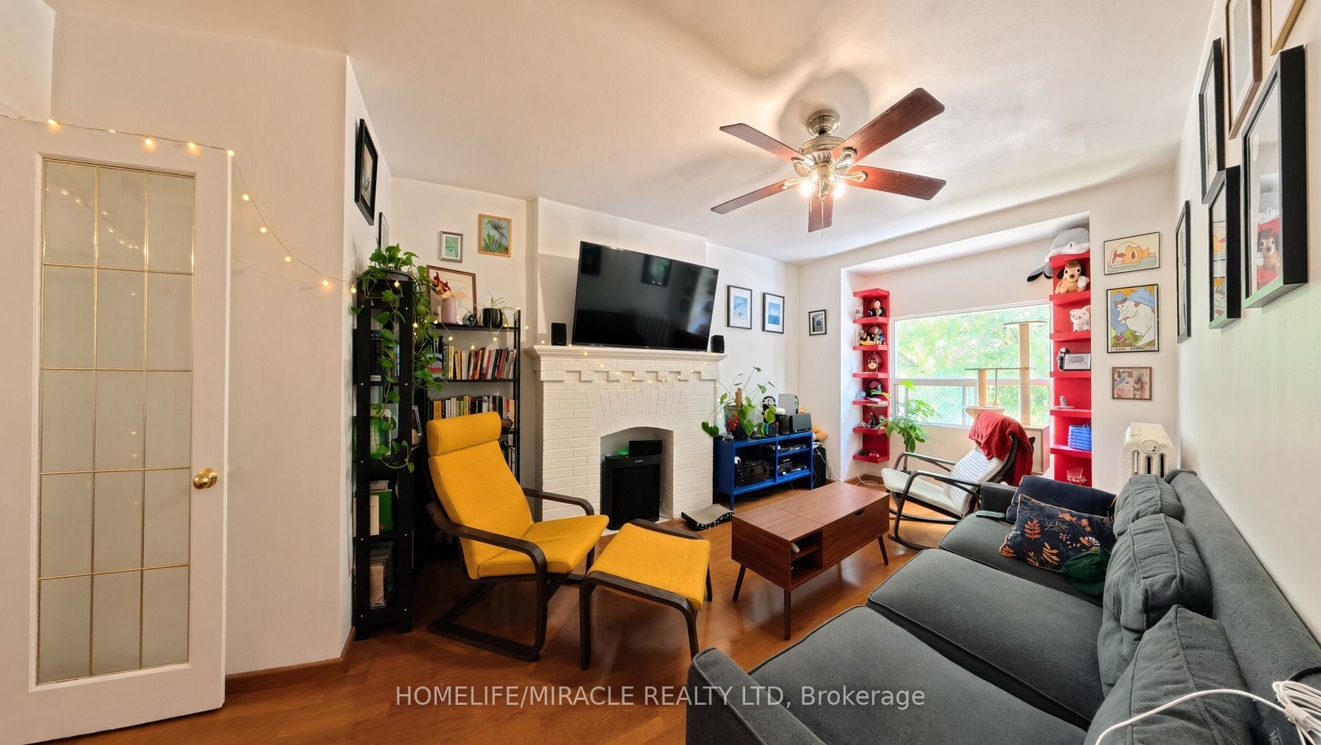 121 Medland Street Property Photo 8