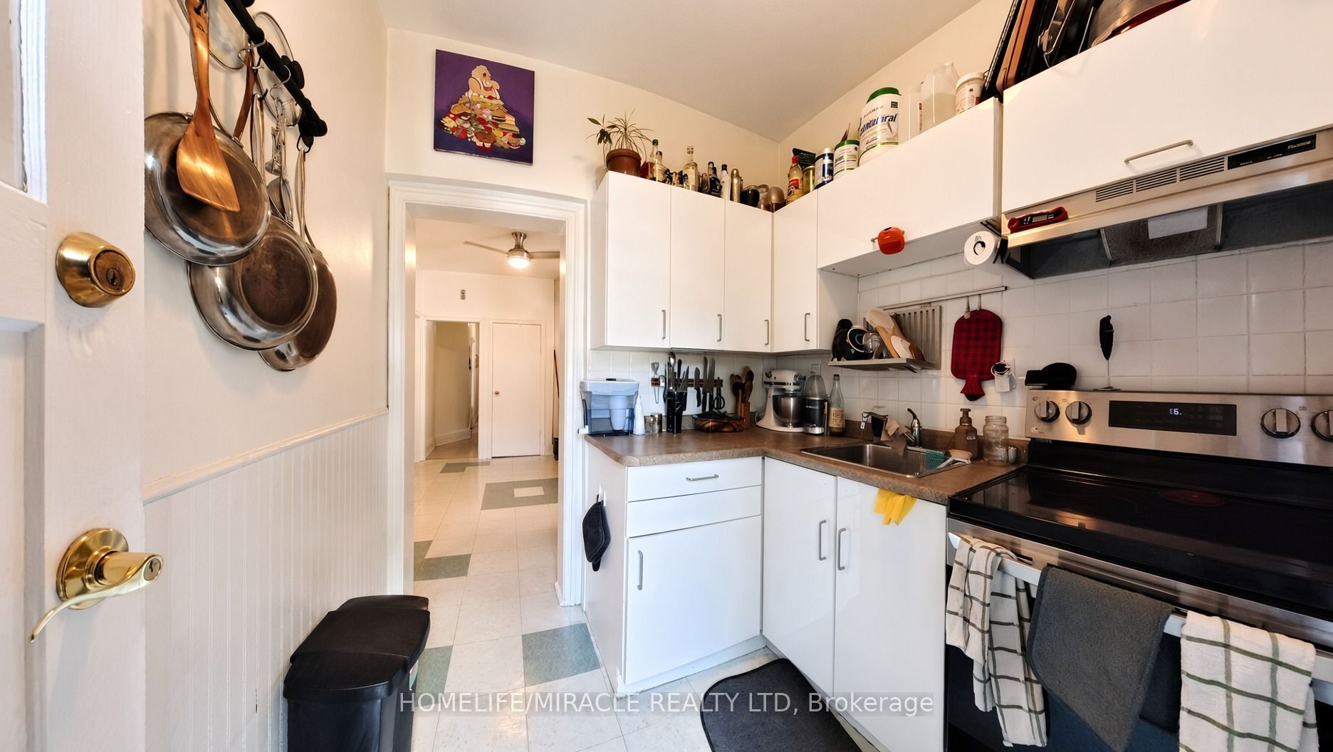 121 Medland Street Property Photo 22