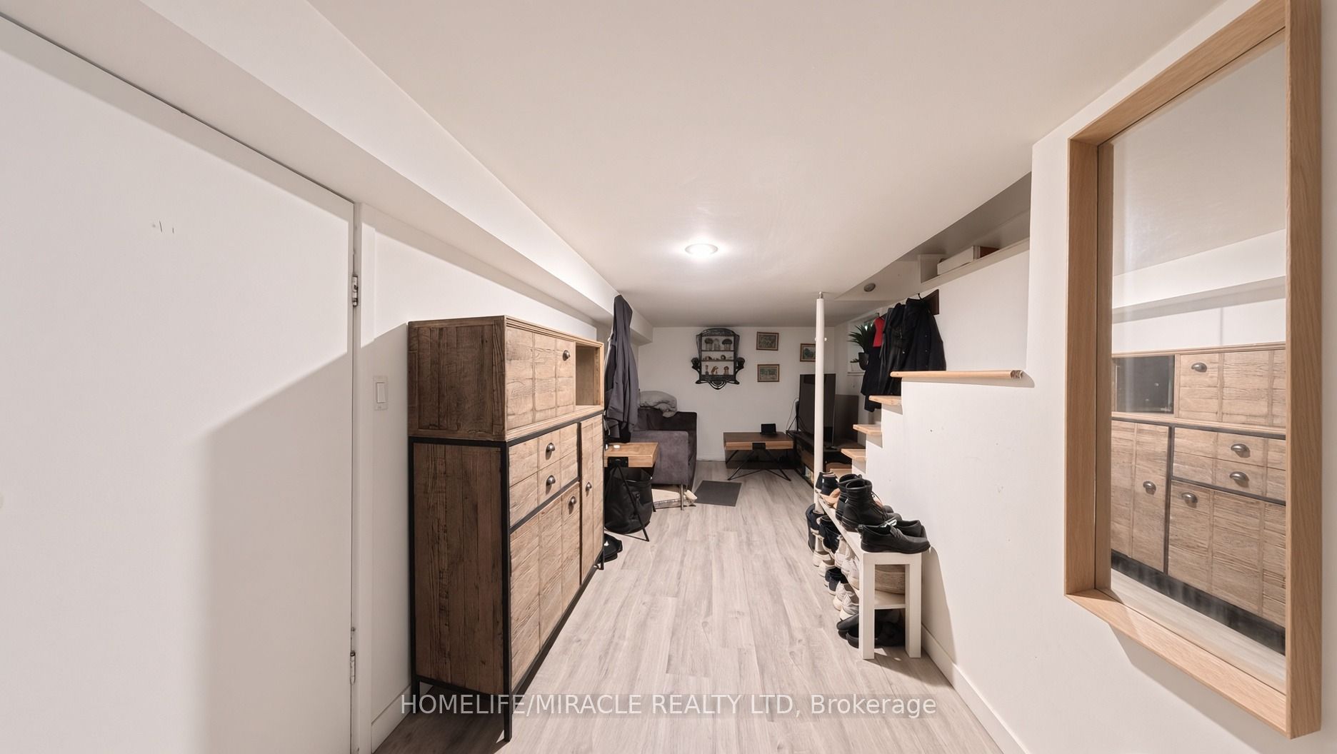 121 Medland Street Property Photo 25