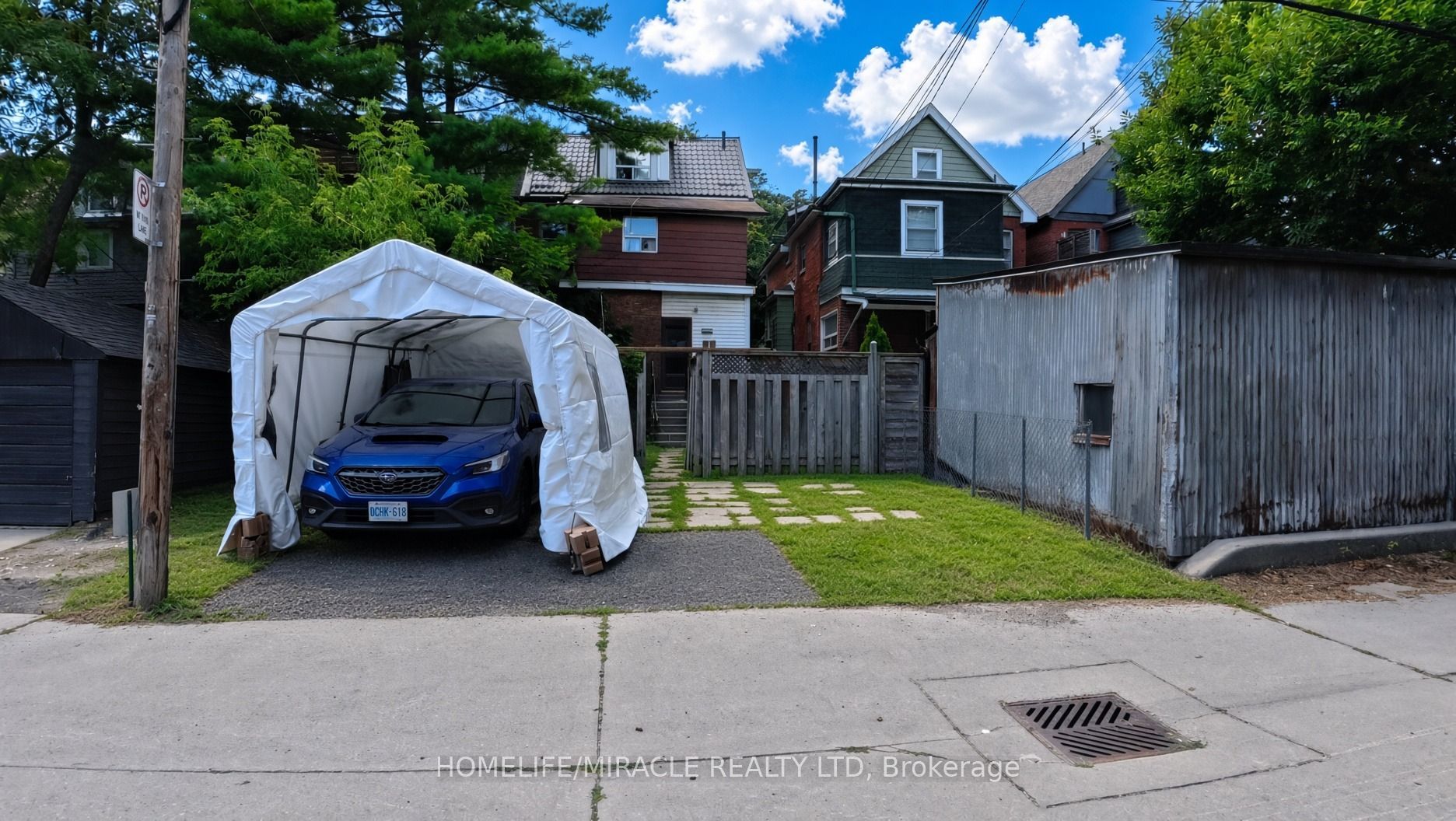 121 Medland Street Property Photo 29