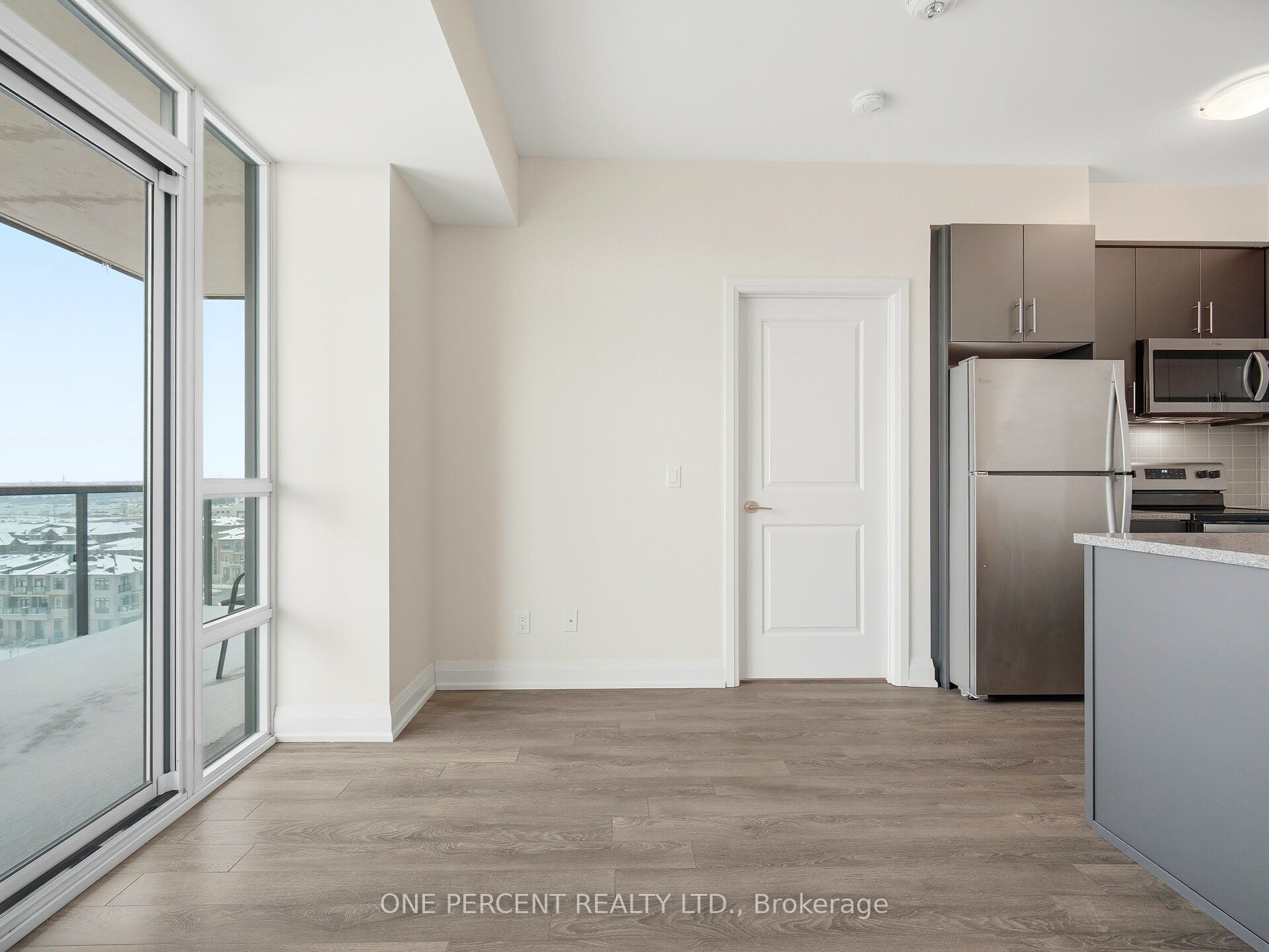 65 Yorkland Boulevard 811 Property Photo 13