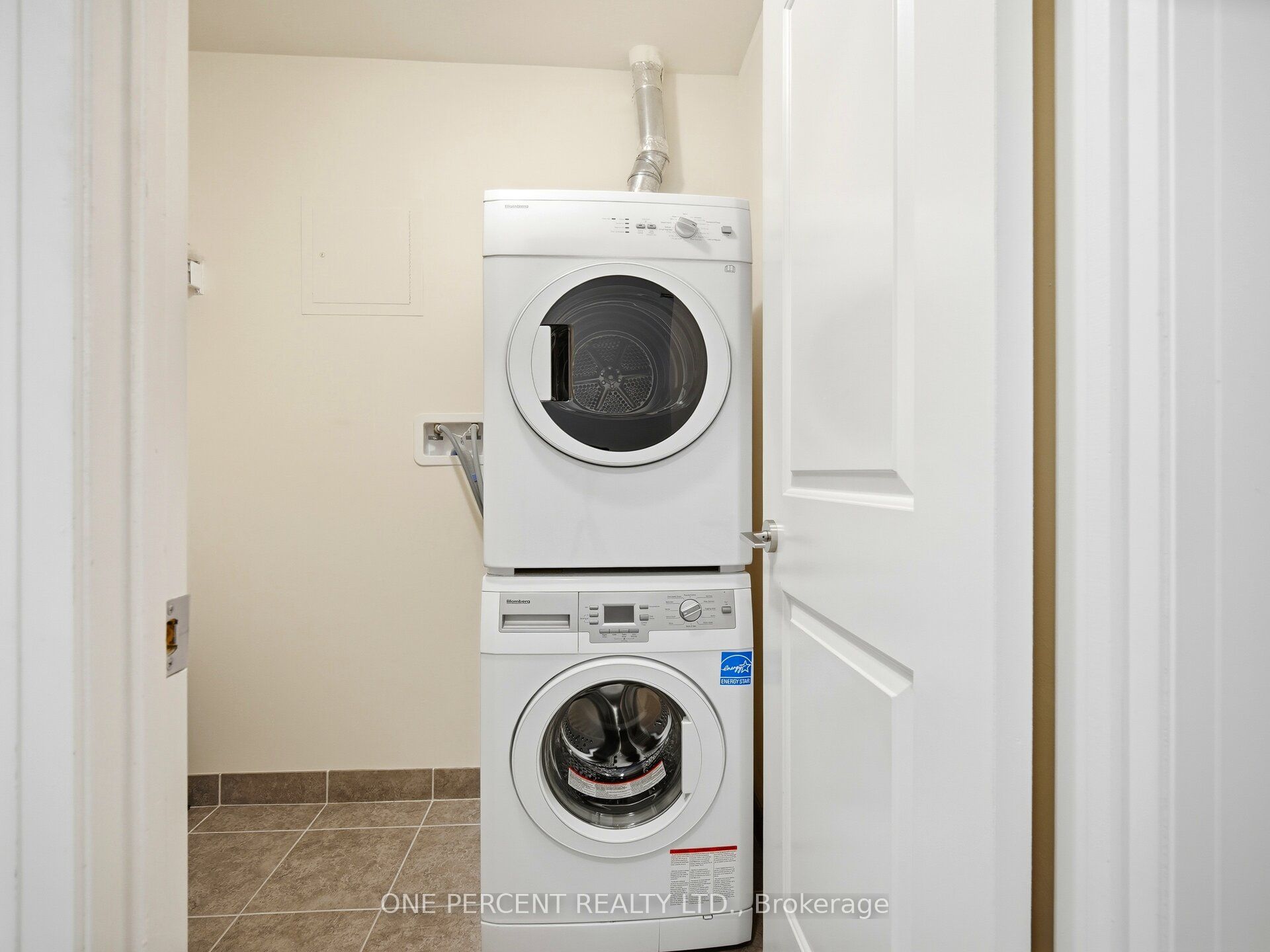 65 Yorkland Boulevard 811 Property Photo 19