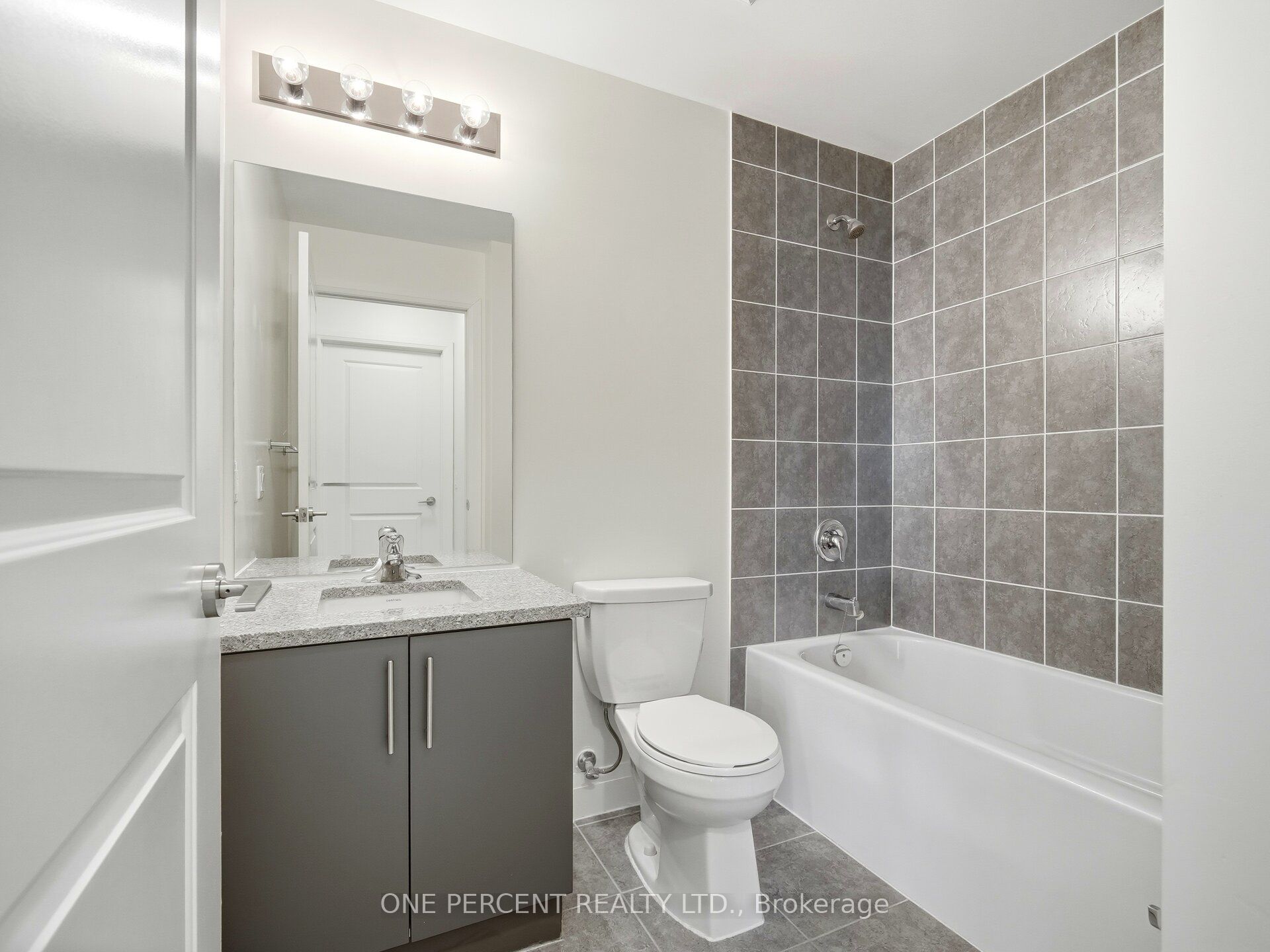 65 Yorkland Boulevard 811 Property Photo 20