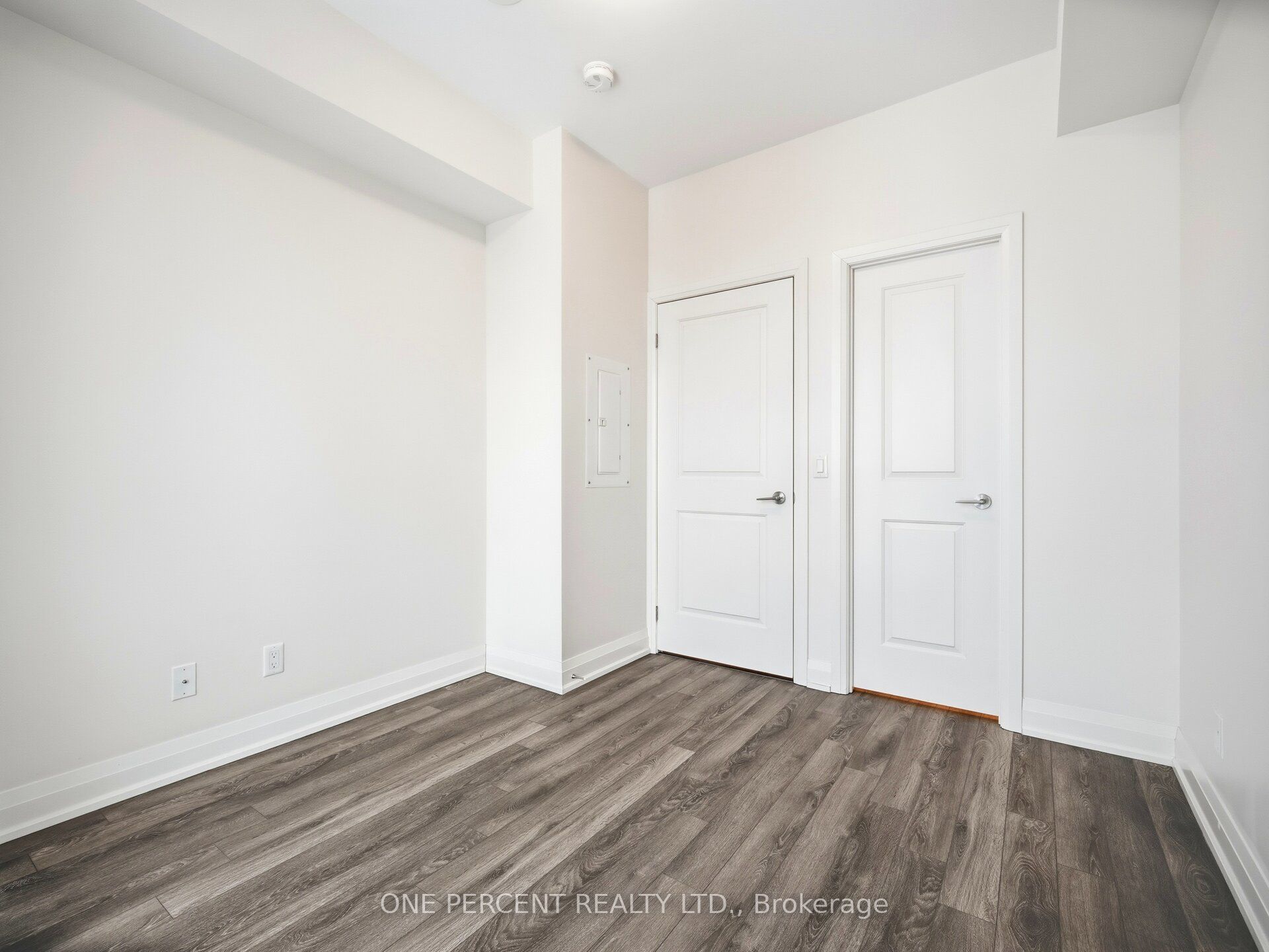 65 Yorkland Boulevard 811 Property Photo 21