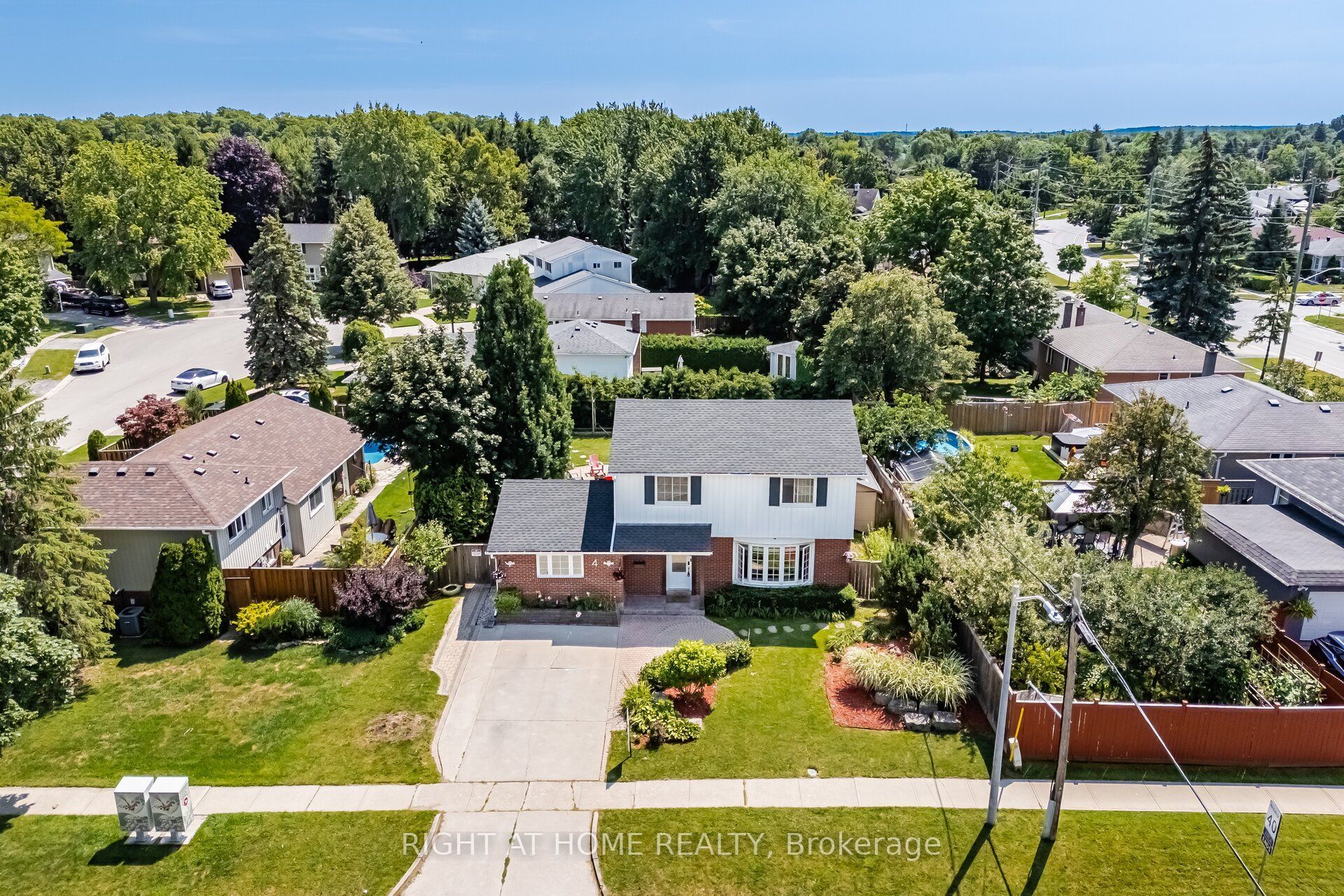 4 Rosefield Drive Property Photo 2