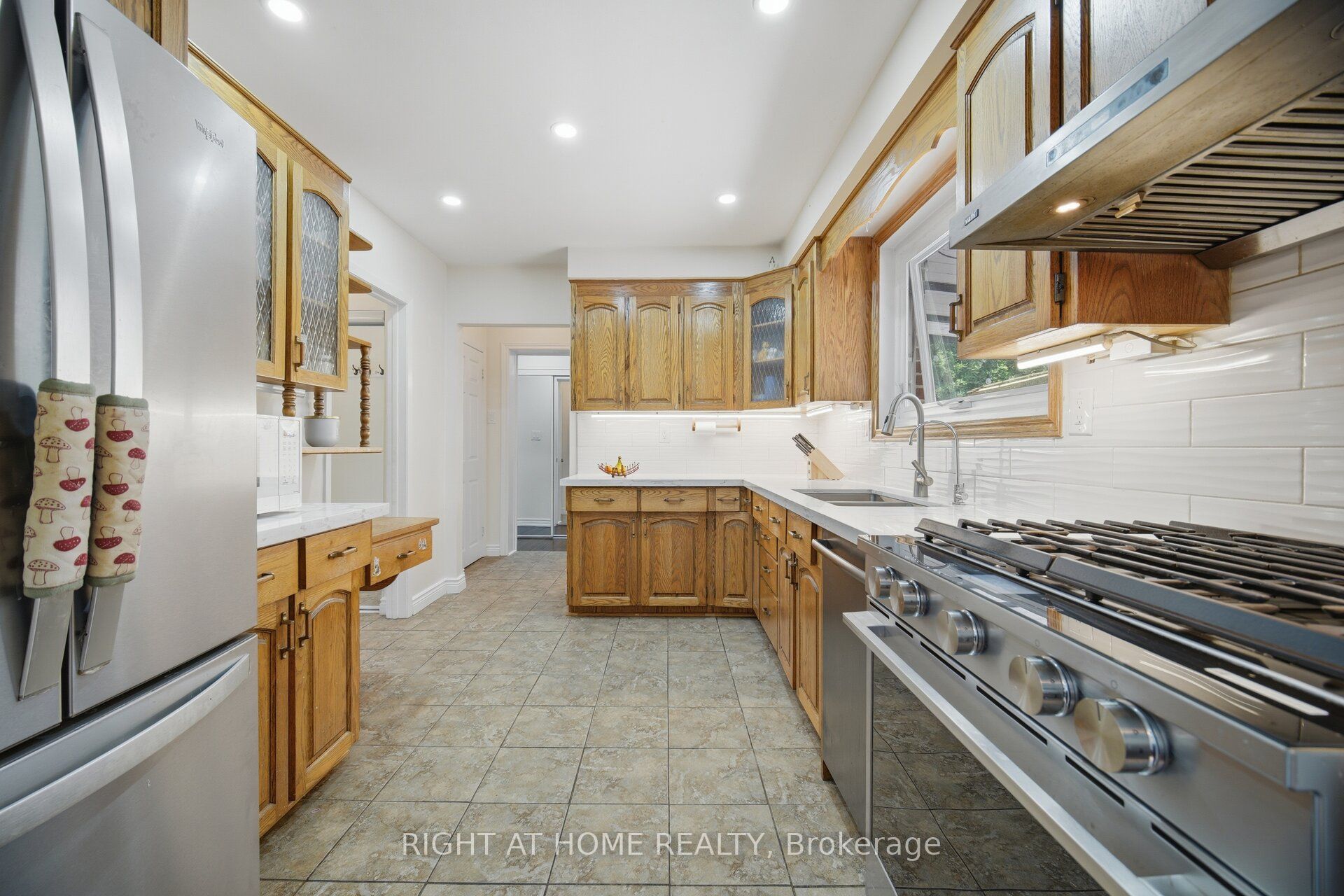 4 Rosefield Drive Property Photo 16