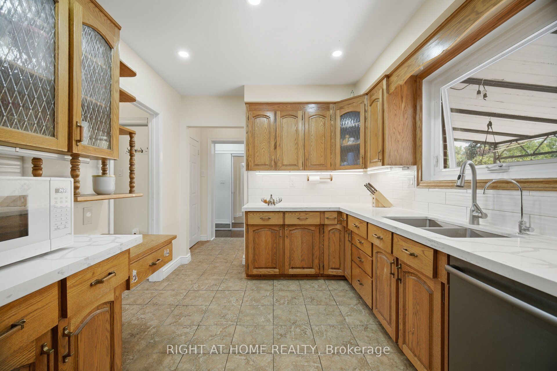 4 Rosefield Drive Property Photo 18