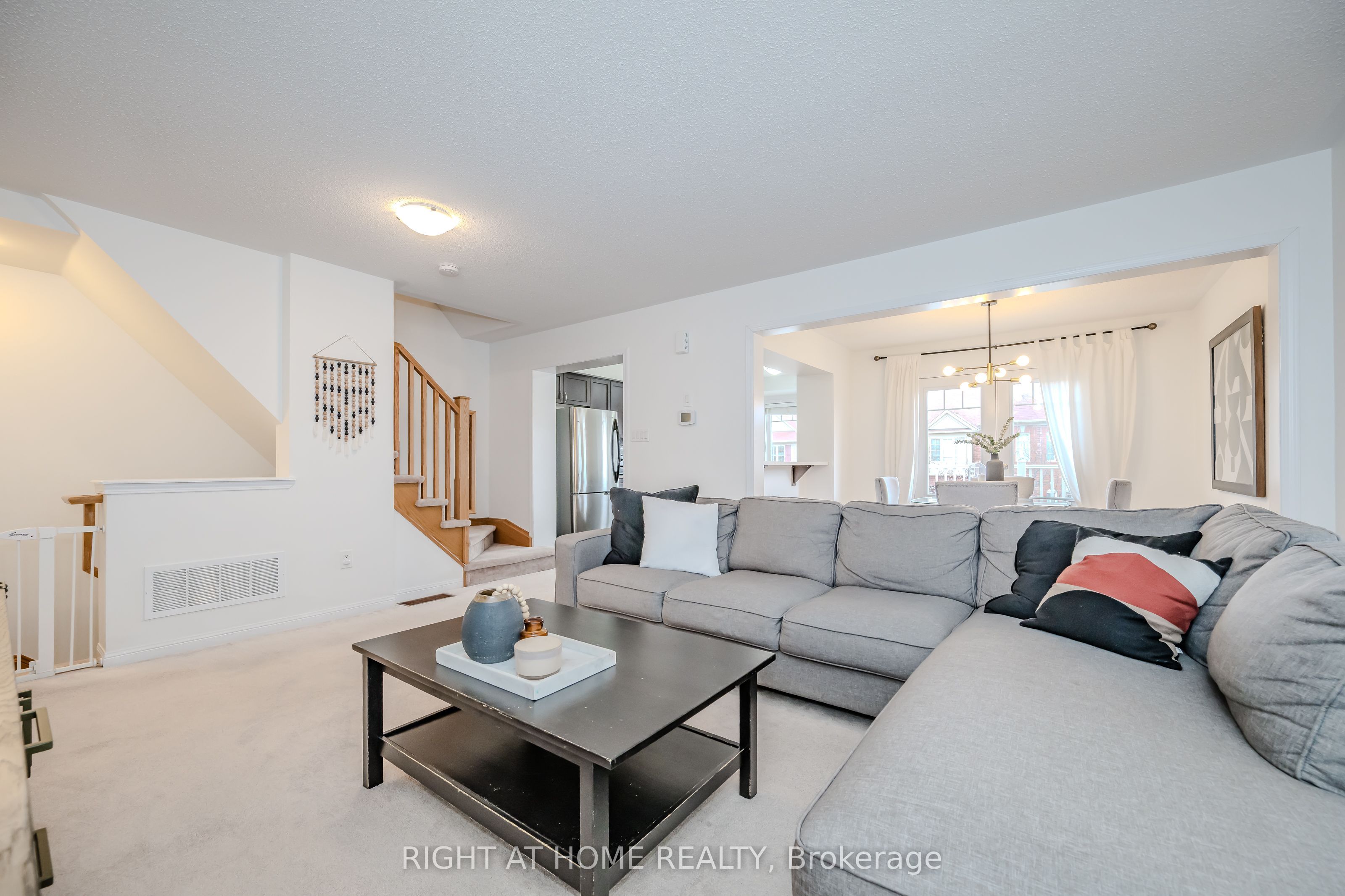 525 Cavanagh Lane Property Photo 10