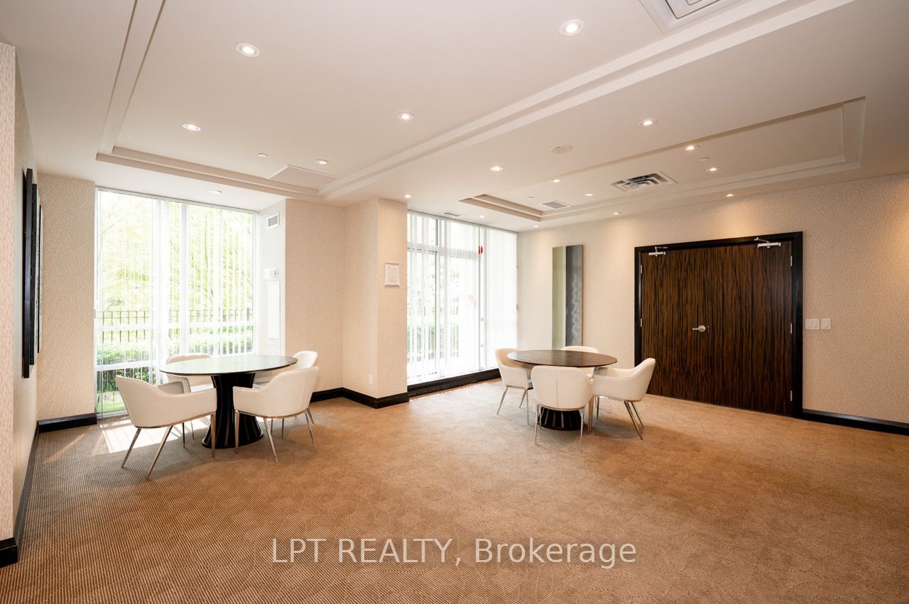 1 Michael Power Place 1513 Property Photo 10