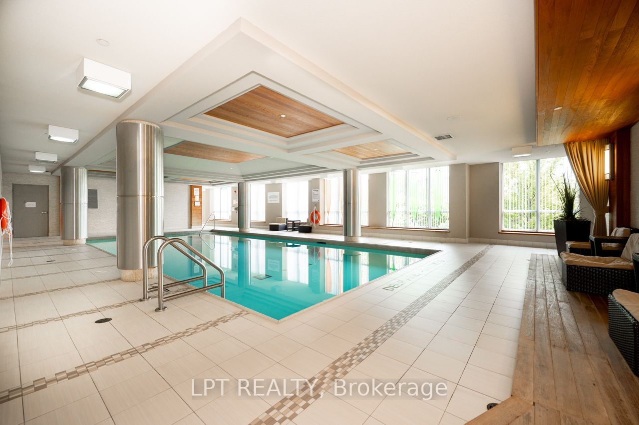 1 Michael Power Place 1513 Property Photo 11