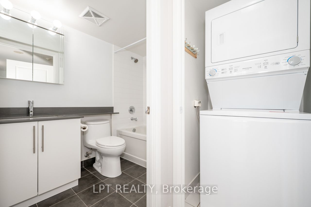 1 Michael Power Place 1513 Property Photo 33