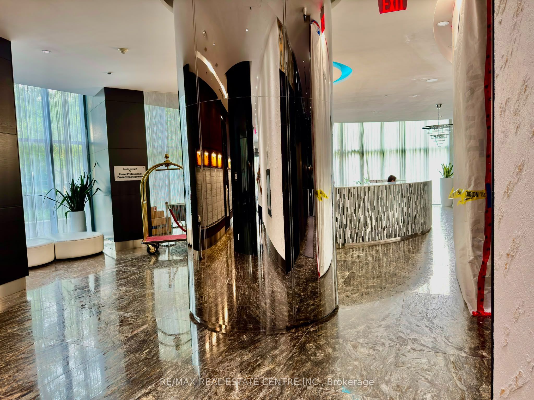 50 Absolute Avenue 802 Property Photo 6
