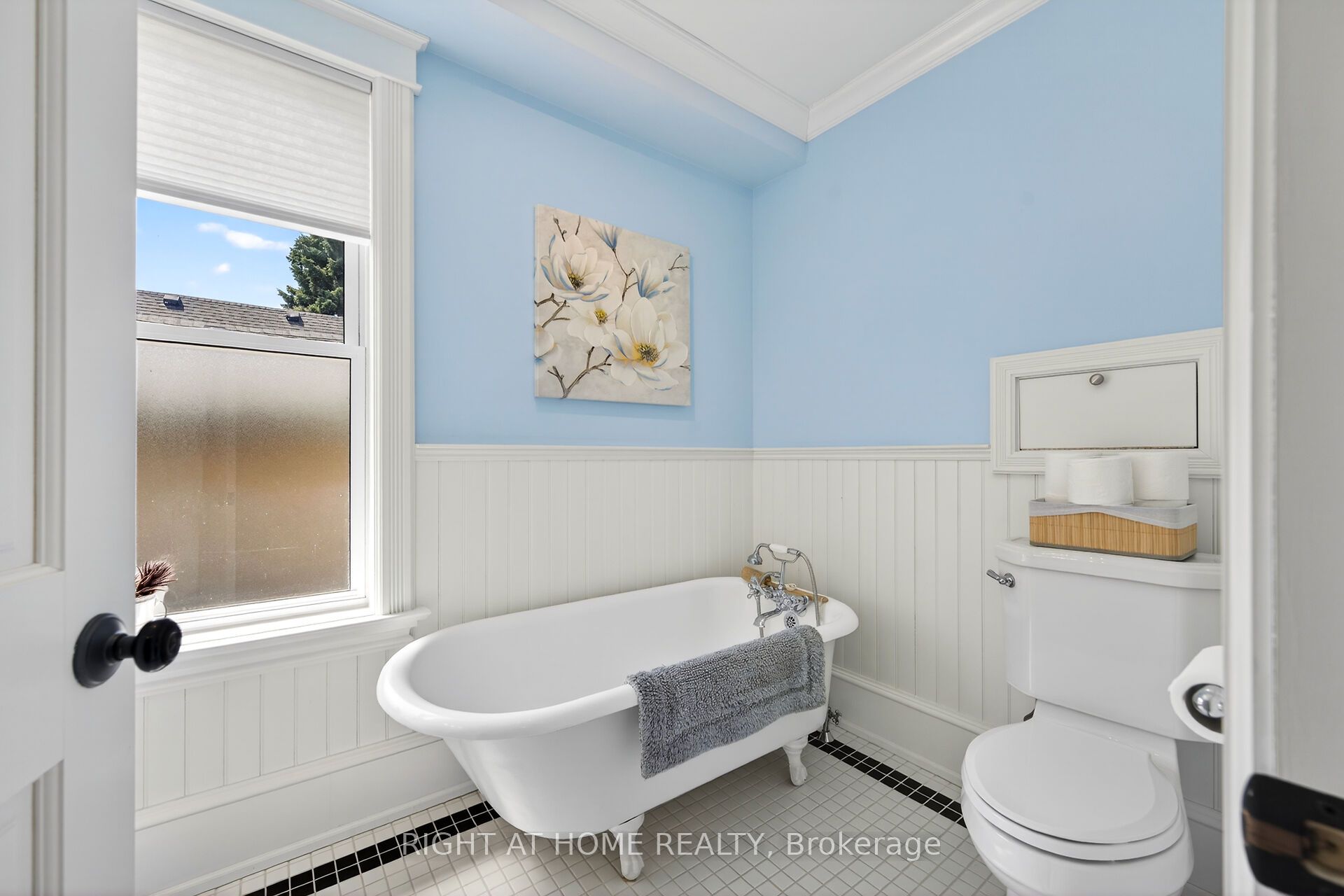46 Bay Street Property Photo 25
