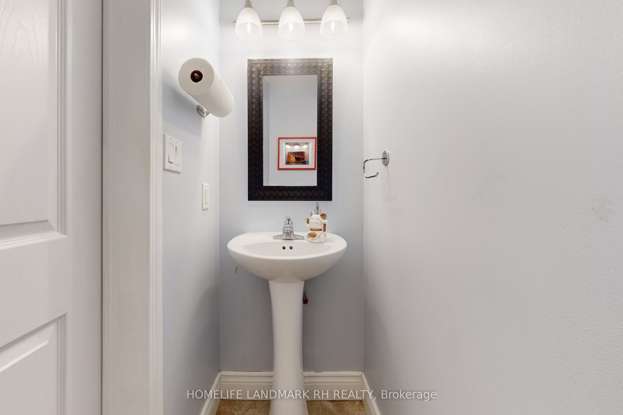 3060 Dewridge Avenue Property Photo 12