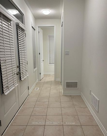 39 Boothill Drive Property Photo 2