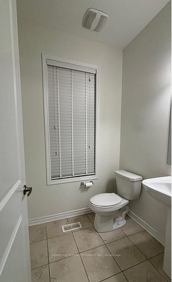 39 Boothill Drive Property Photo 7
