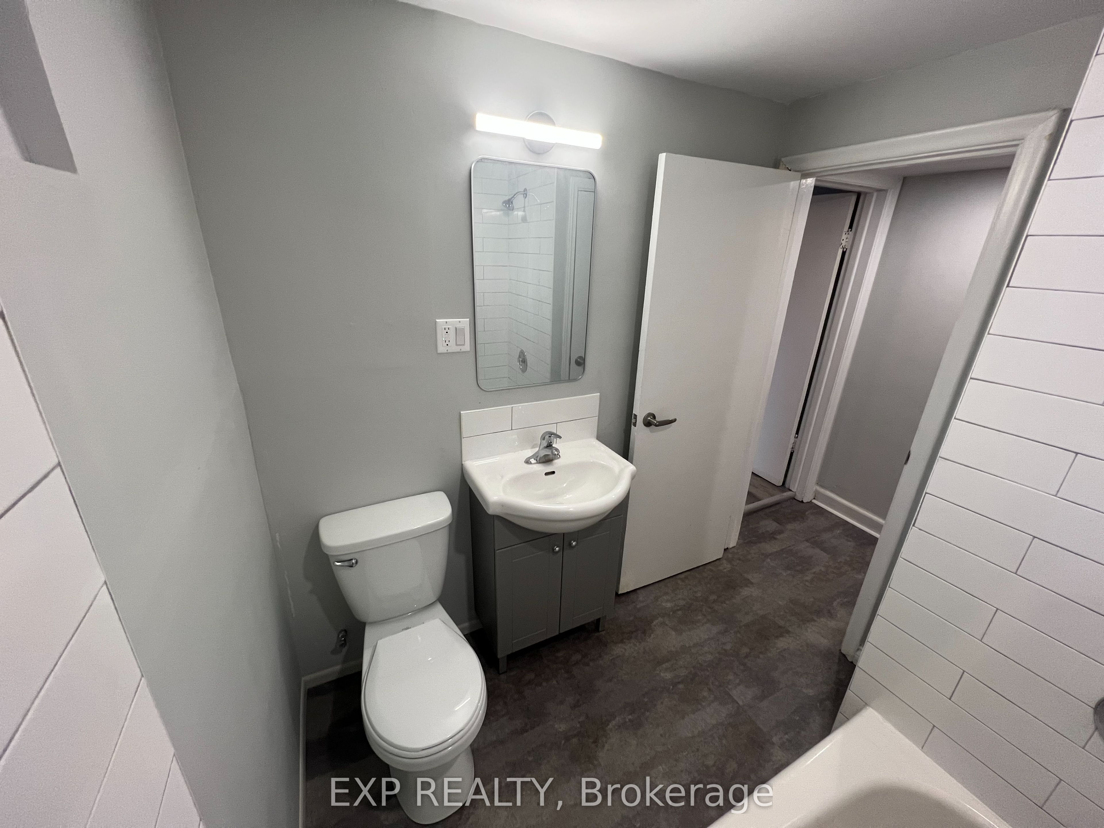 1 Henderson Avenue 5 Property Photo 5