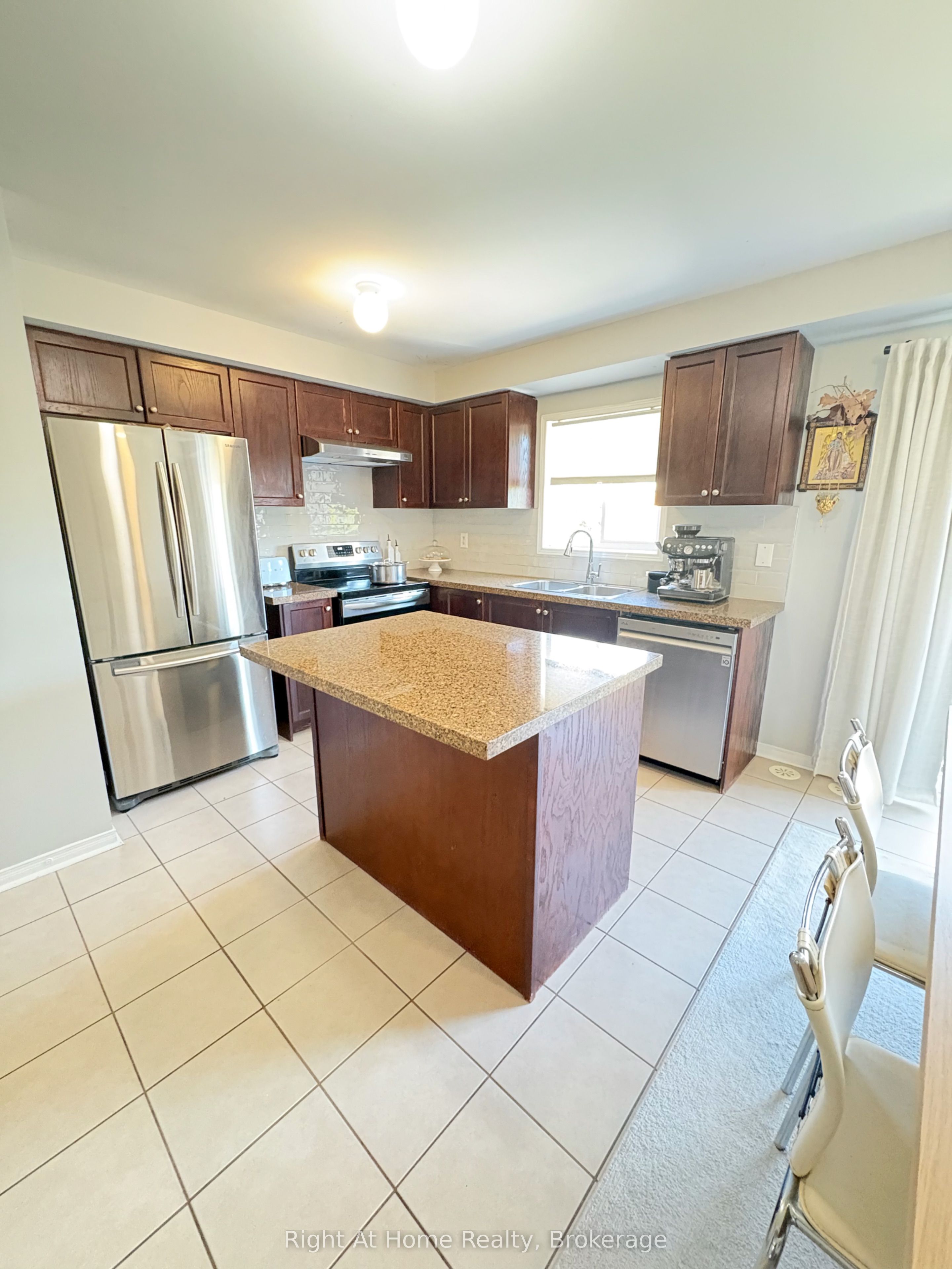 2179 Fiddlers Way 65 Property Photo 4