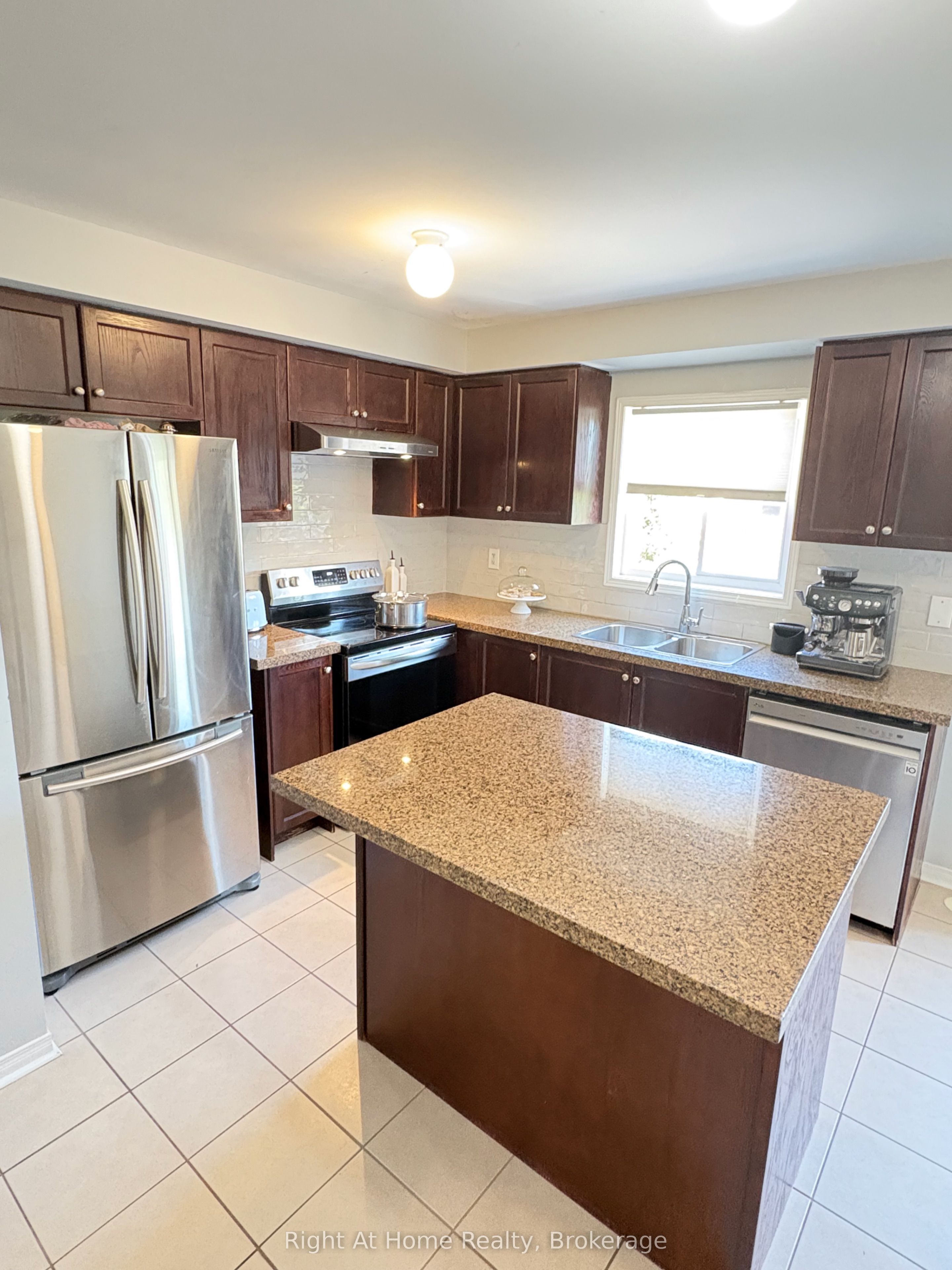 2179 Fiddlers Way 65 Property Photo 5