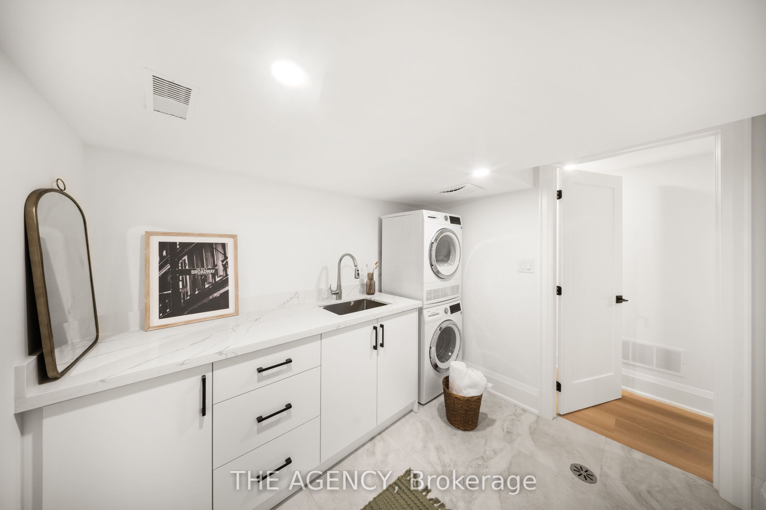 201 Trelawn Avenue Property Photo 21
