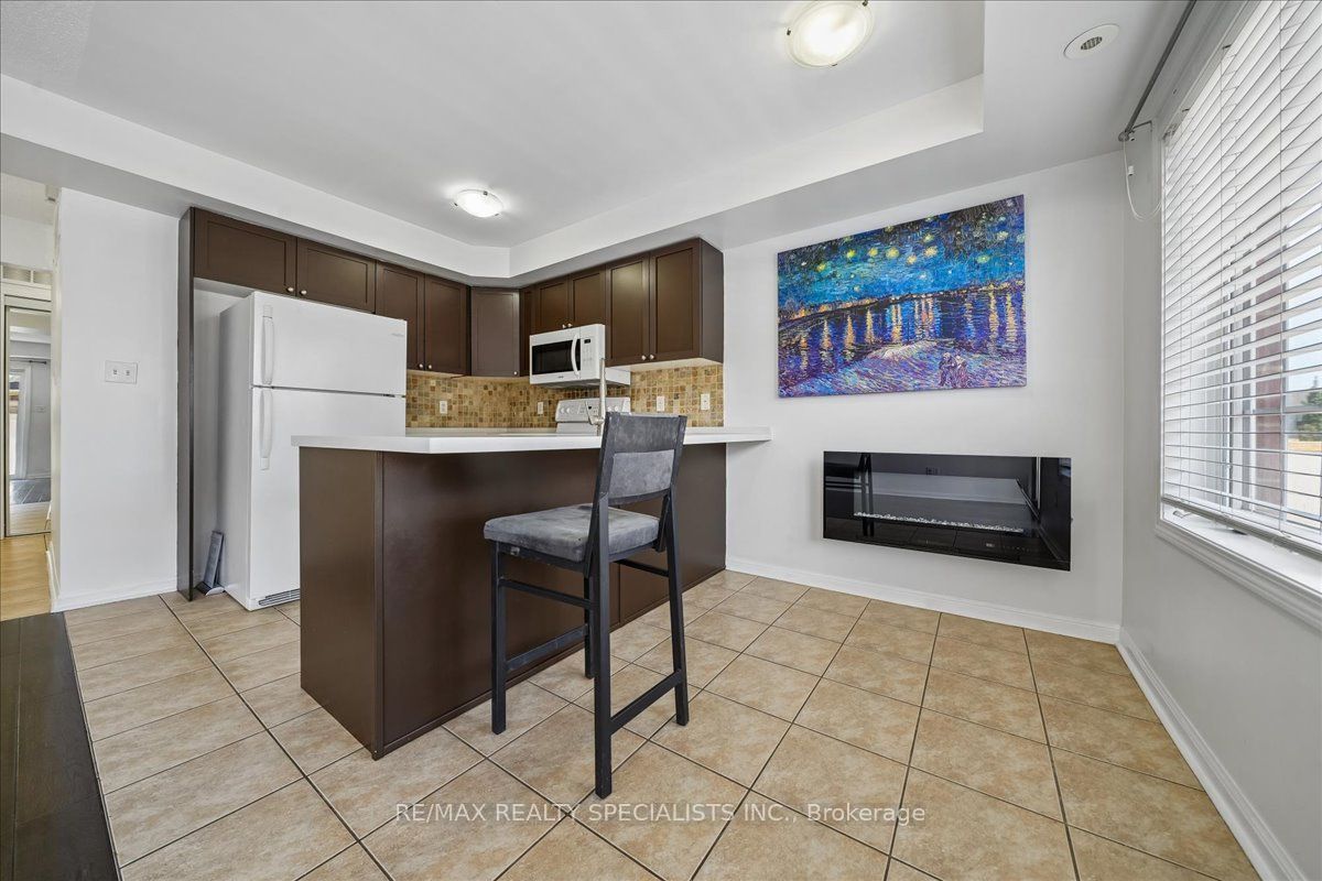 614 Shoreline Drive 5 Property Photo 17