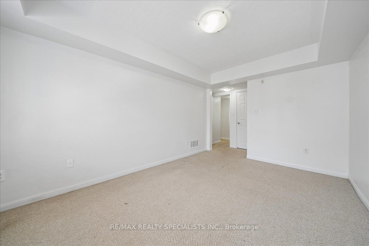 614 Shoreline Drive 5 Property Photo 33