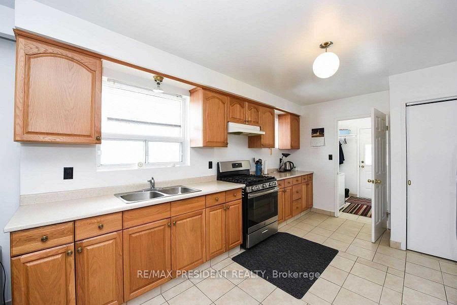 7190 King Street Property Photo 28