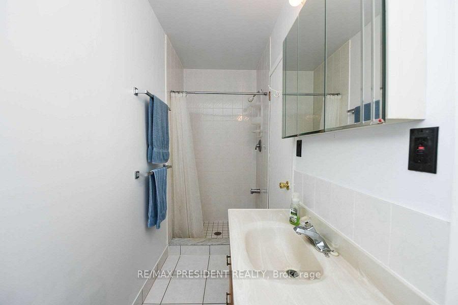 7190 King Street Property Photo 33