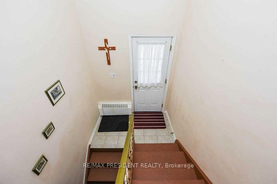 7190 King Street Property Photo 36