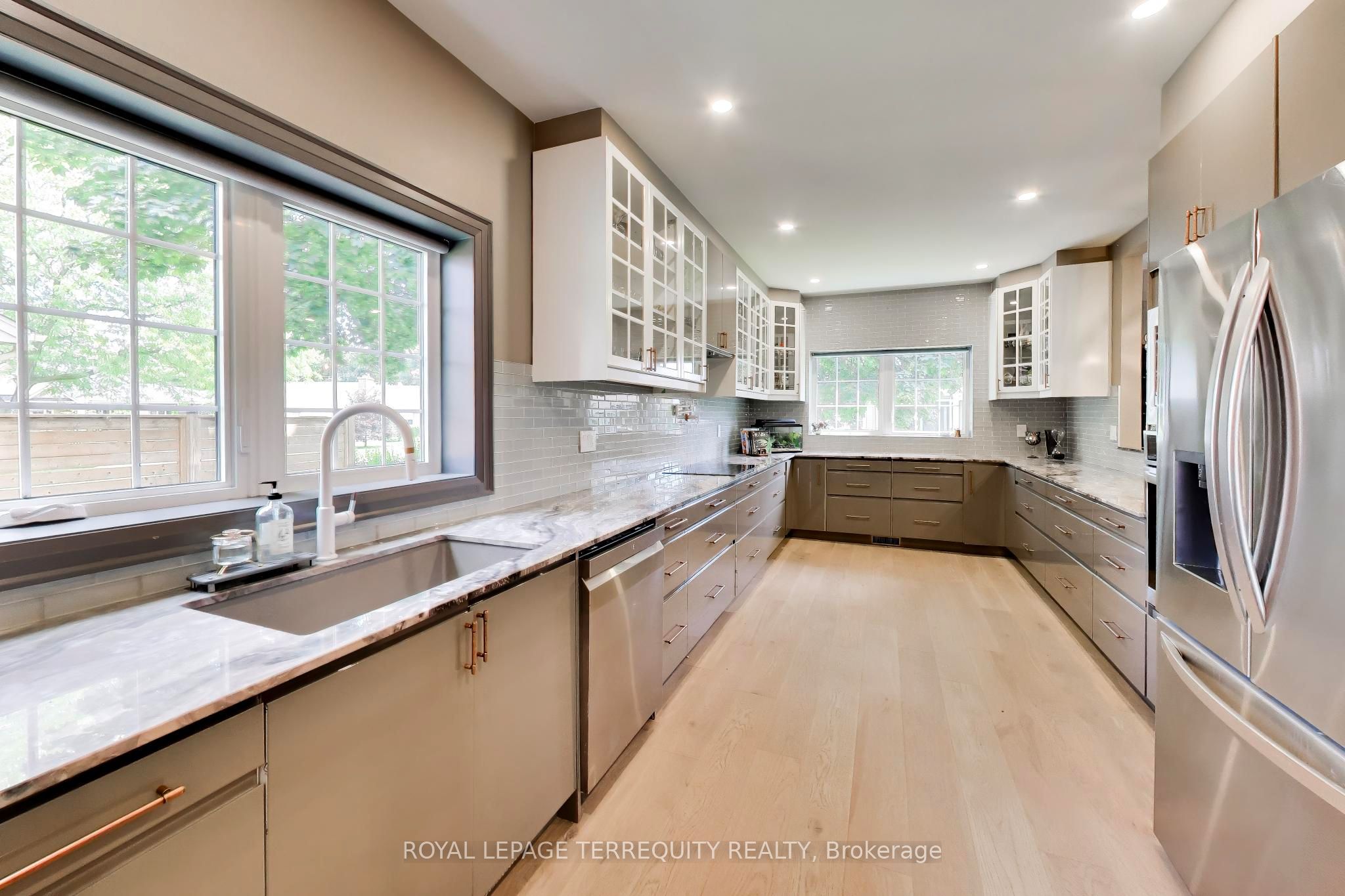 1621 Skyline Drive Property Photo 10