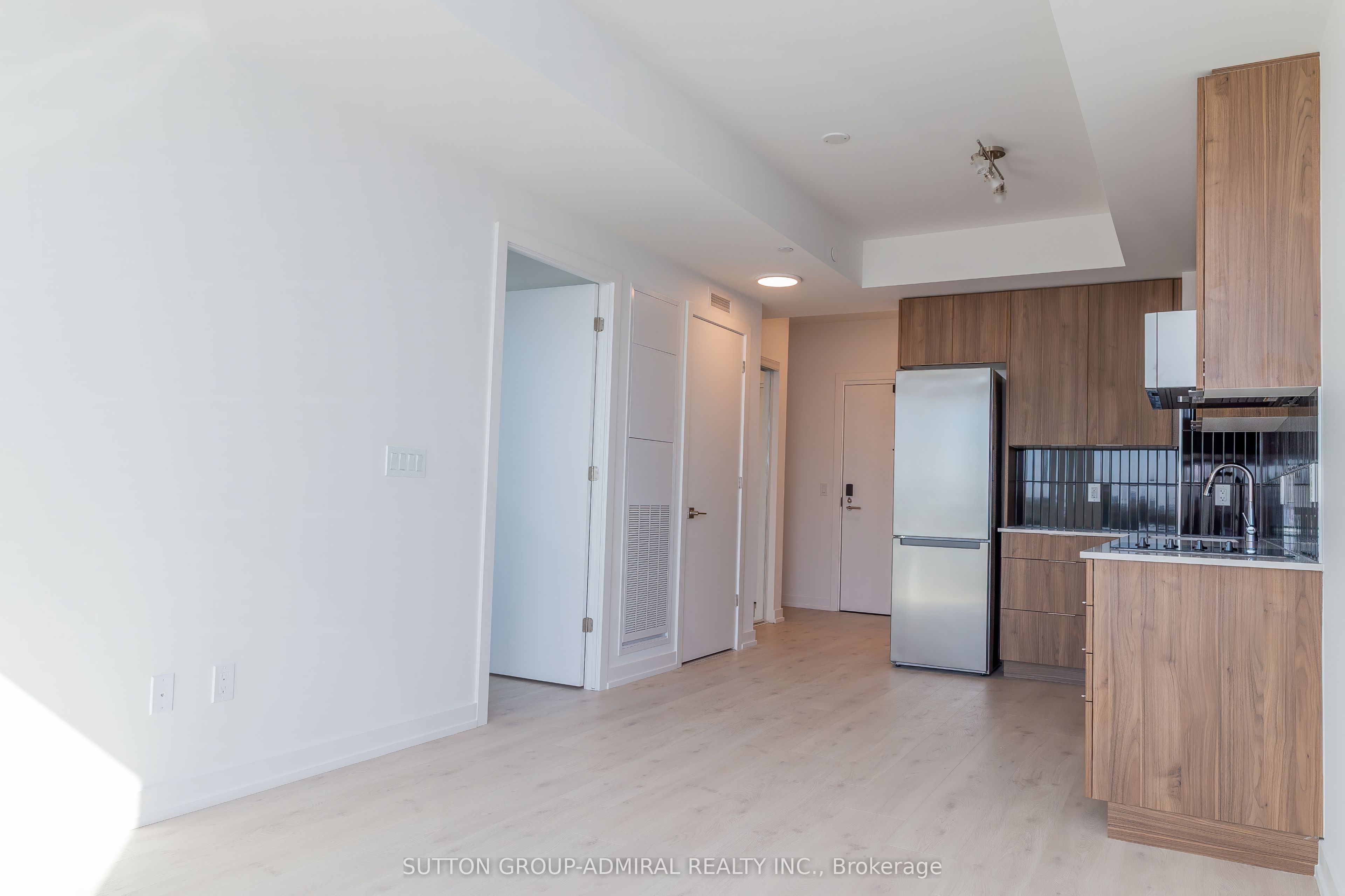 2501 Saw Whet Boulevard 537 Property Photo 13