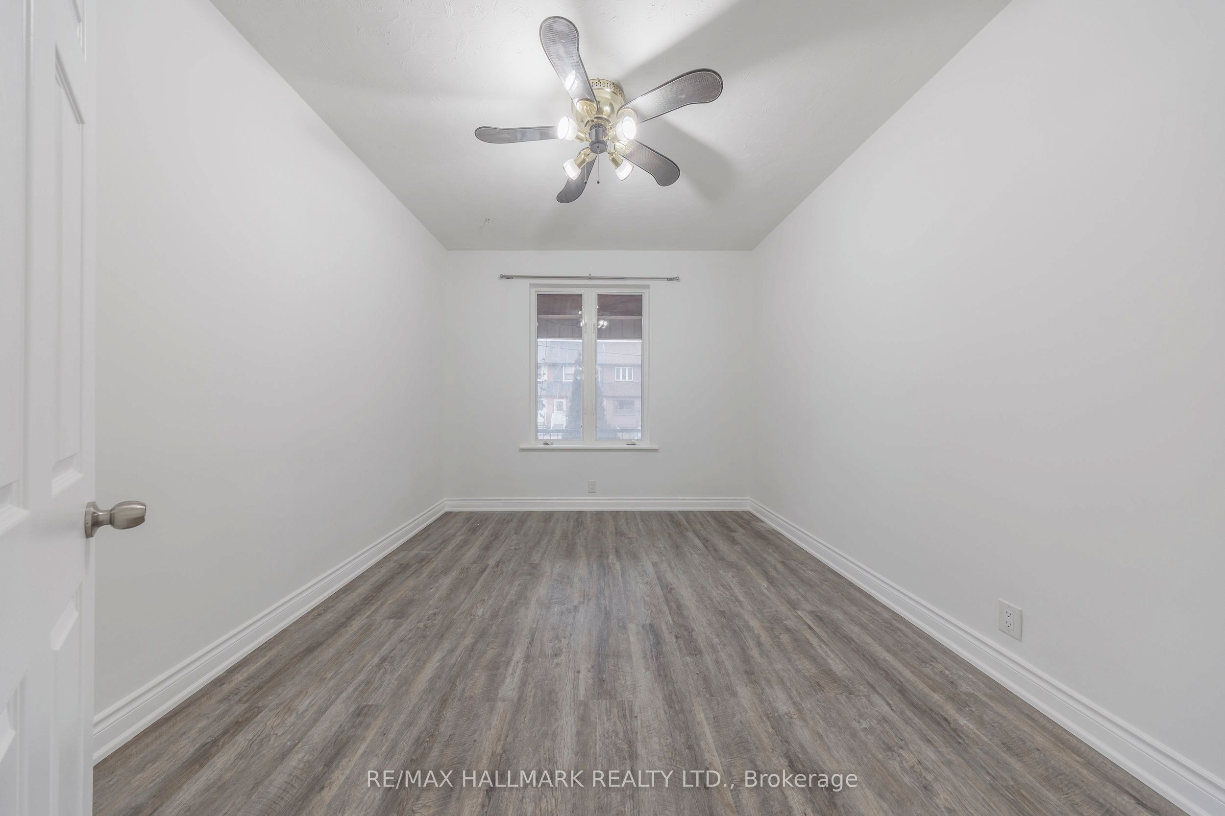 185 Laughton Avenue Property Photo 25