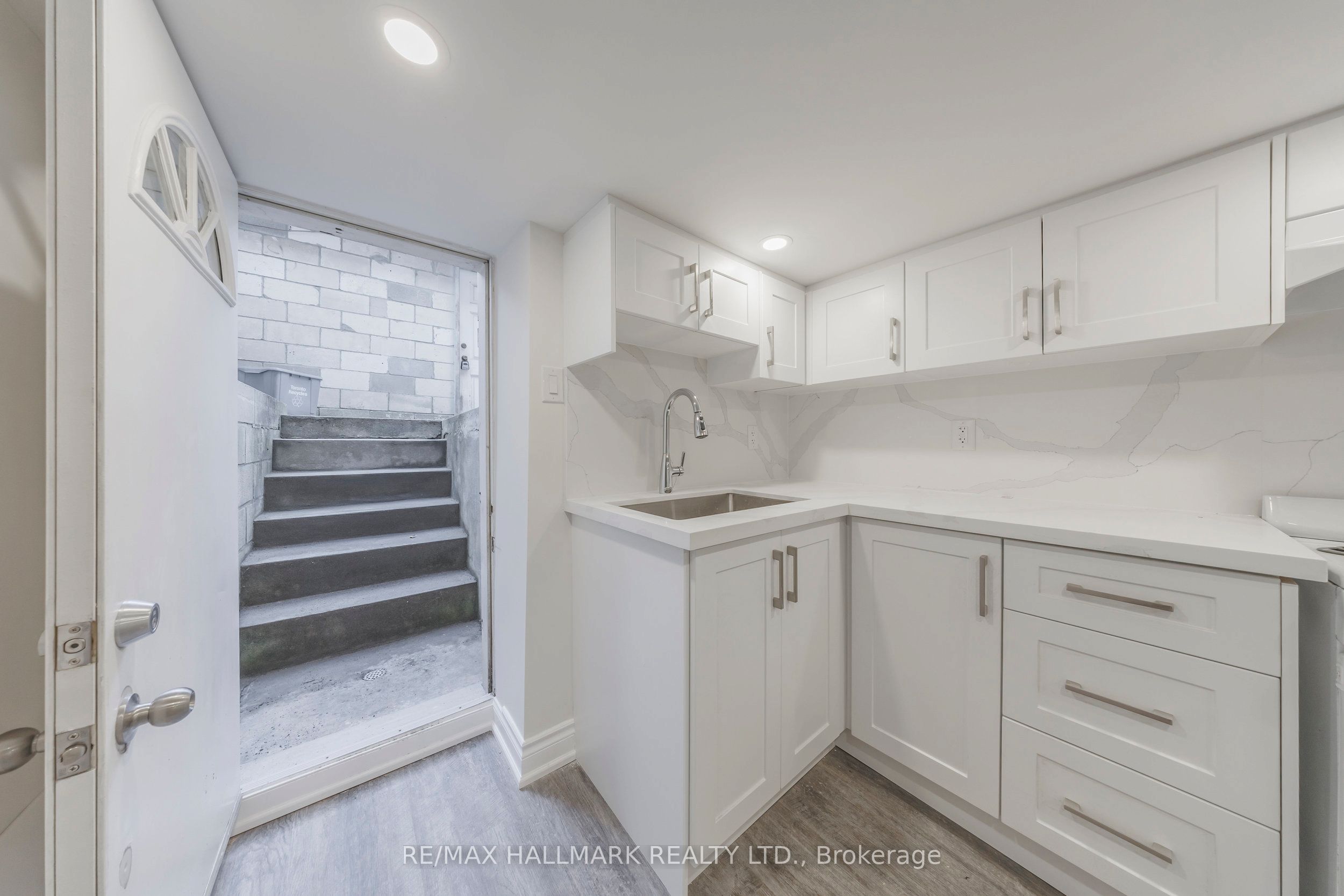 185 Laughton Avenue Property Photo 30