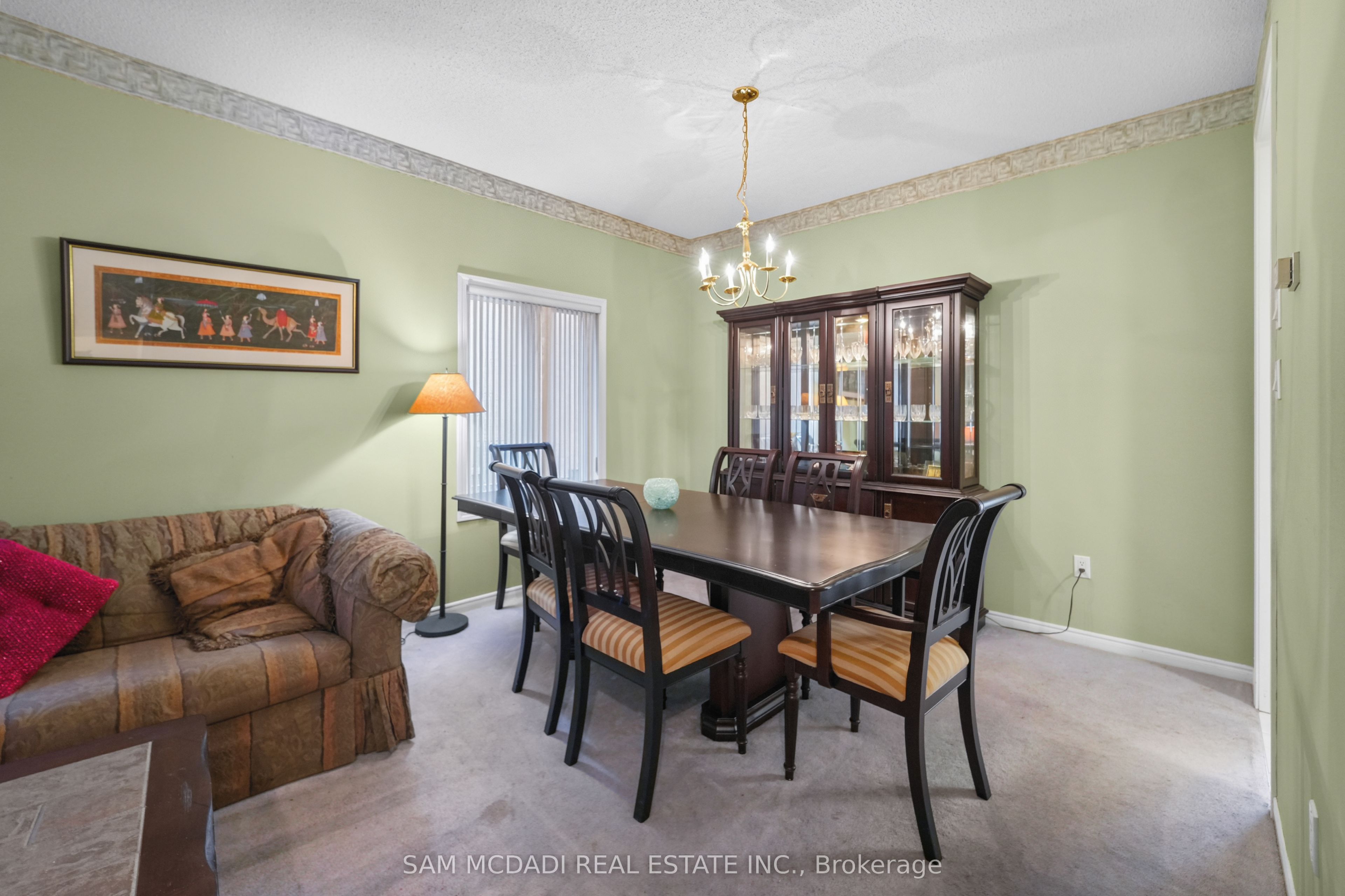6426 Valiant Heights Property Photo 7